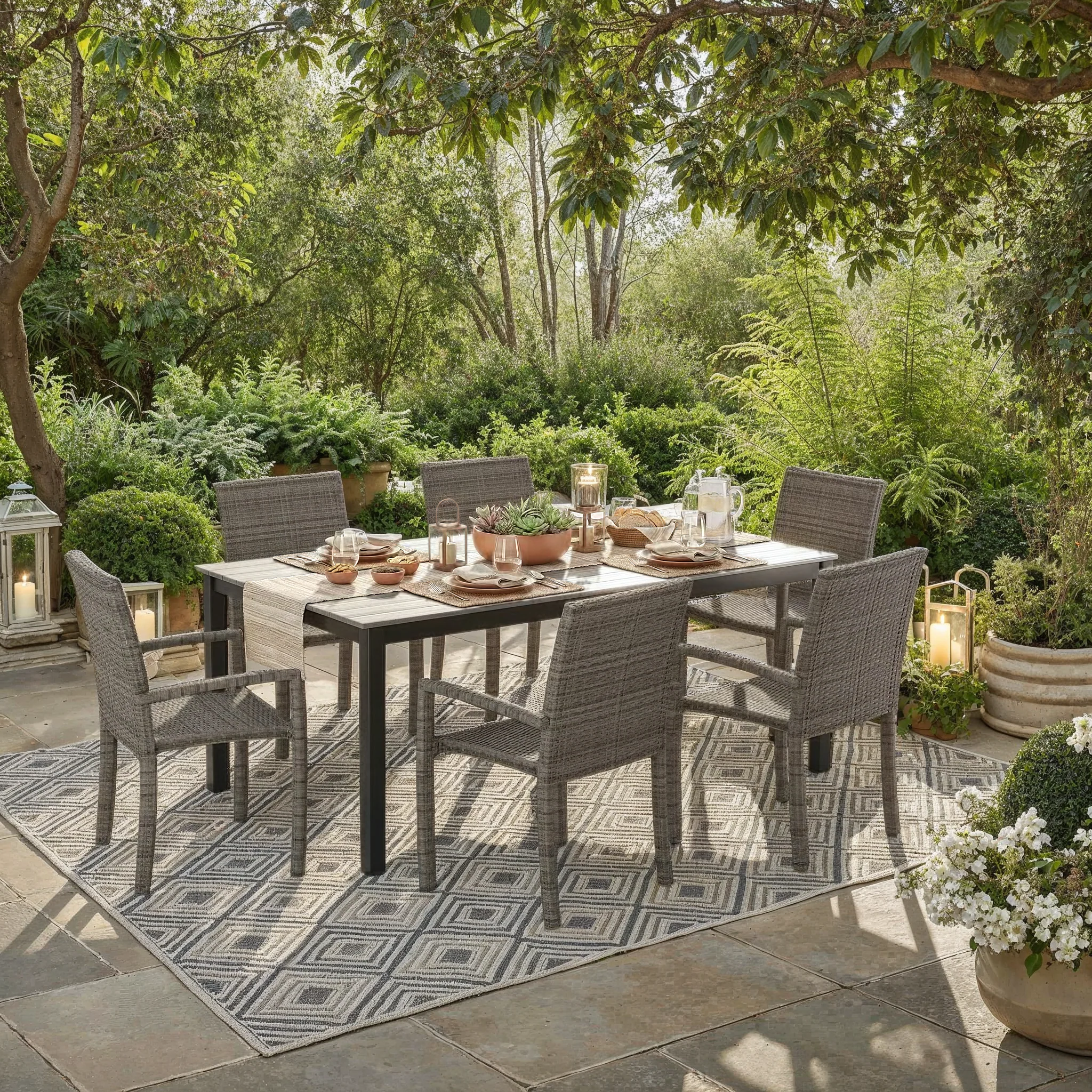 Chalfonte 5-Piece Rectangular Outdoor Patio Dining Set