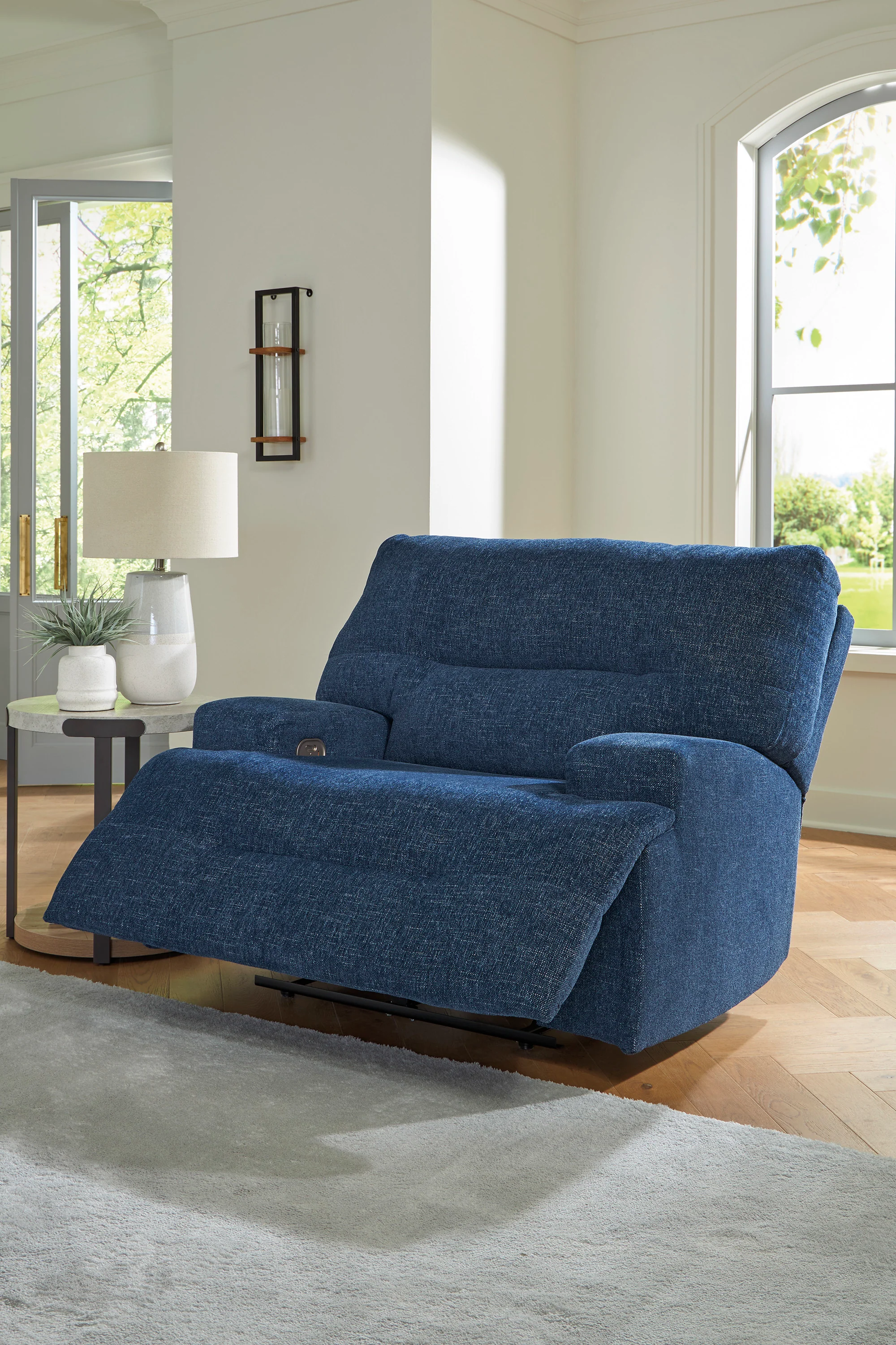 Acklen Place Wide Seat Power Recliner - Image 6