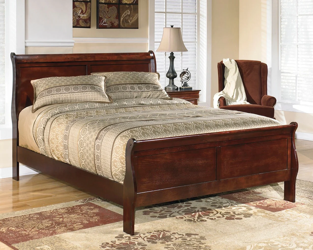 Alisdair California King Sleigh Bed - Image 5