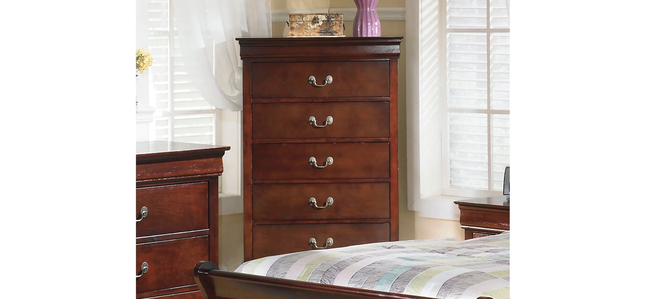 Alisdair Chest of Drawers - Image 2