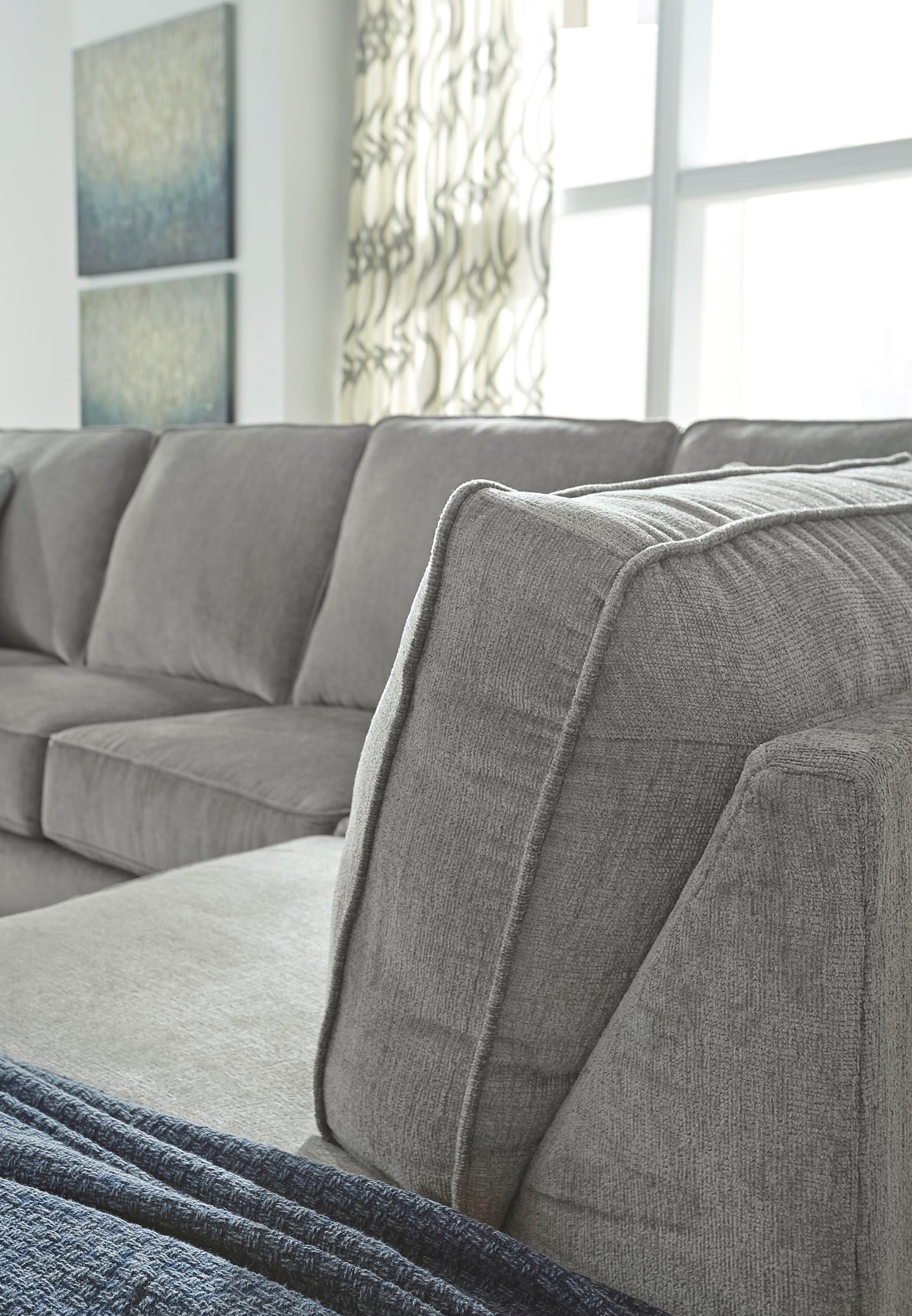 Altari 2-Piece Alloy Sectional with Chaise - Image 6