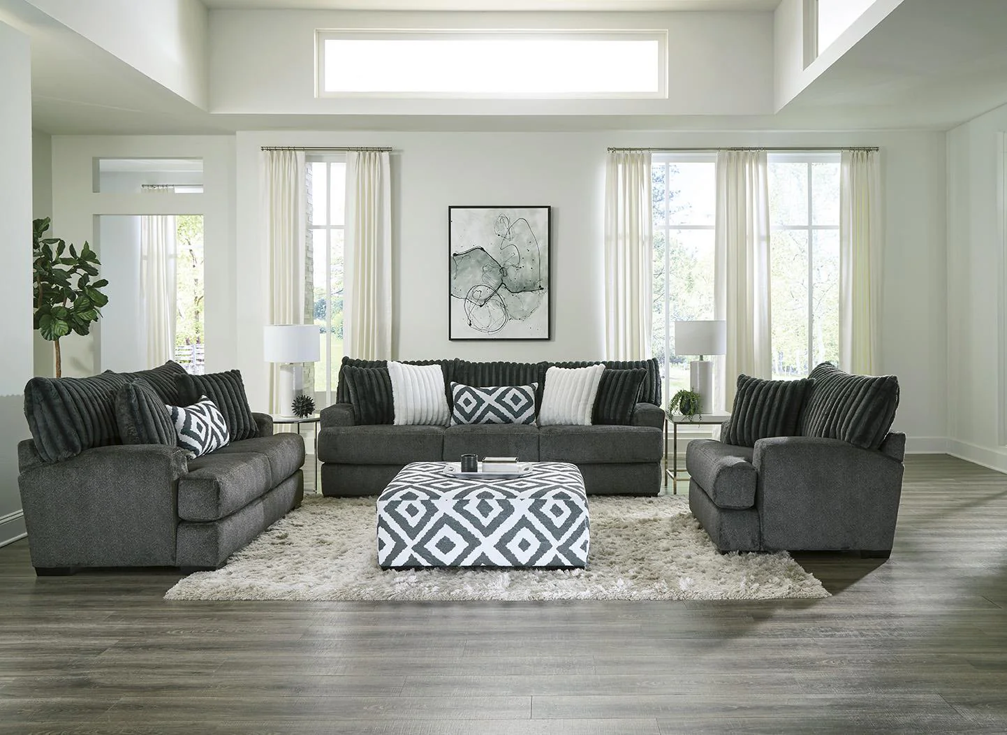 Avelina Accent Ottoman - Image 2