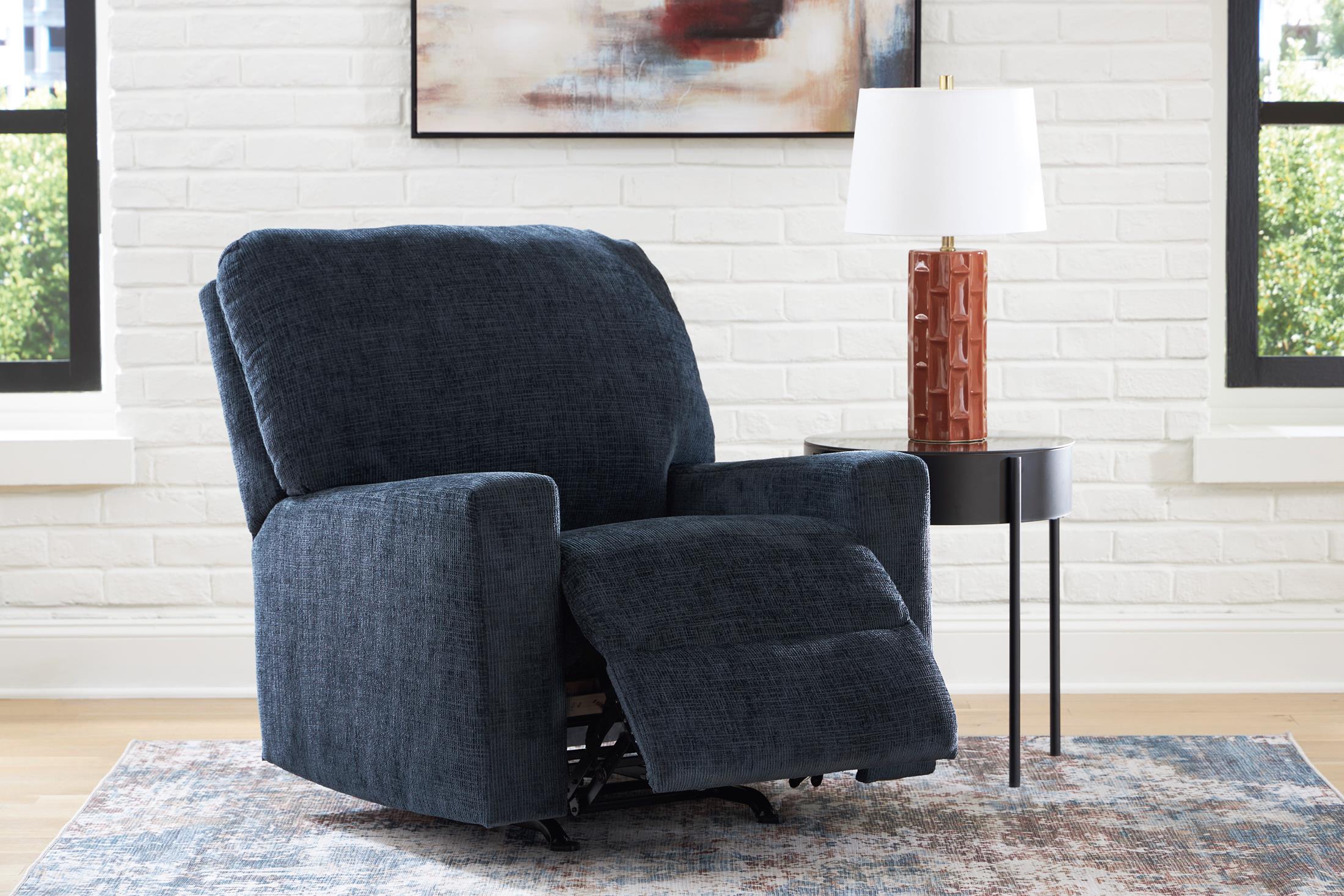 Aviemore Rocker Recliner - Image 12