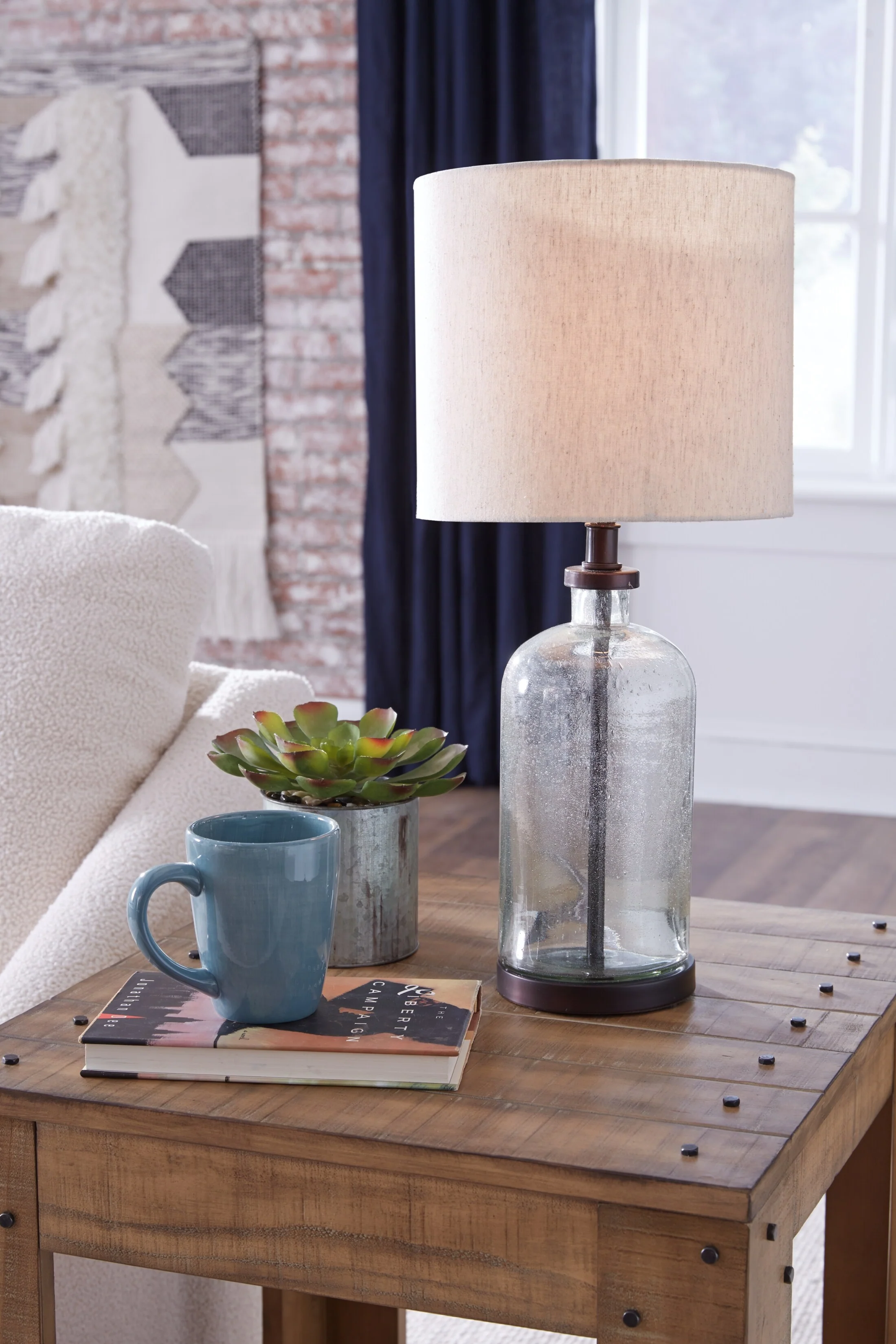 Bandile Table Lamp - Image 3
