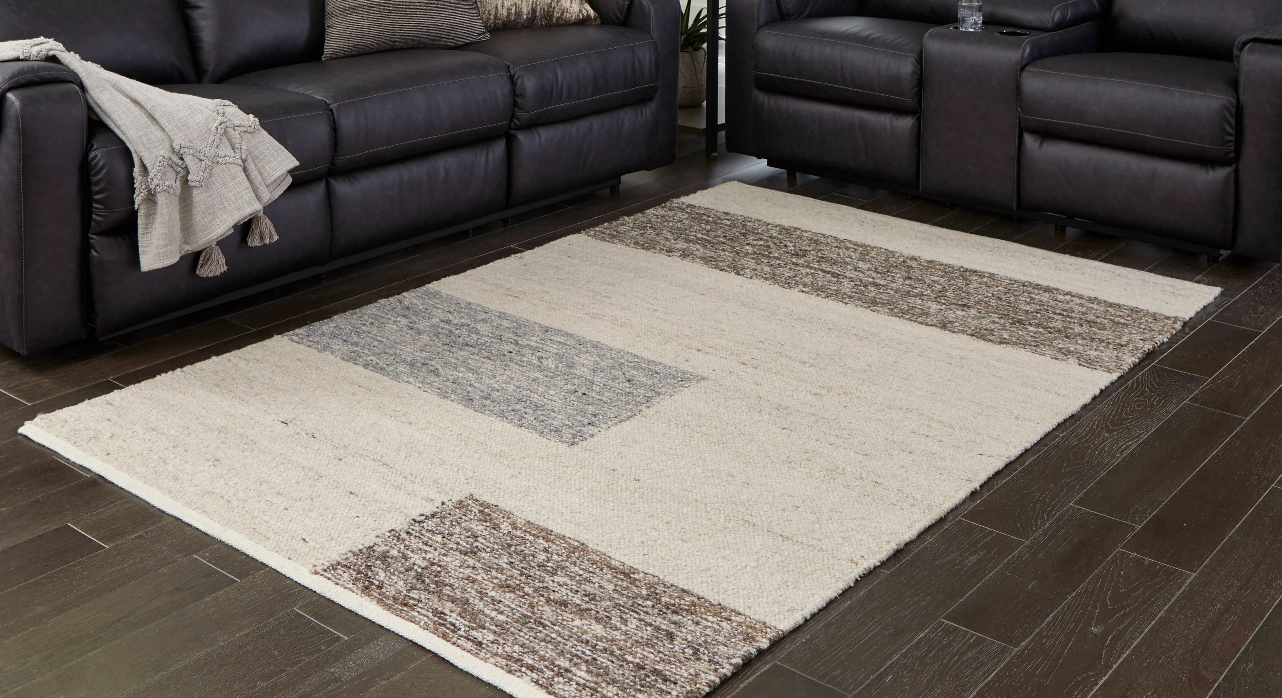 Barus Rug - Image 2