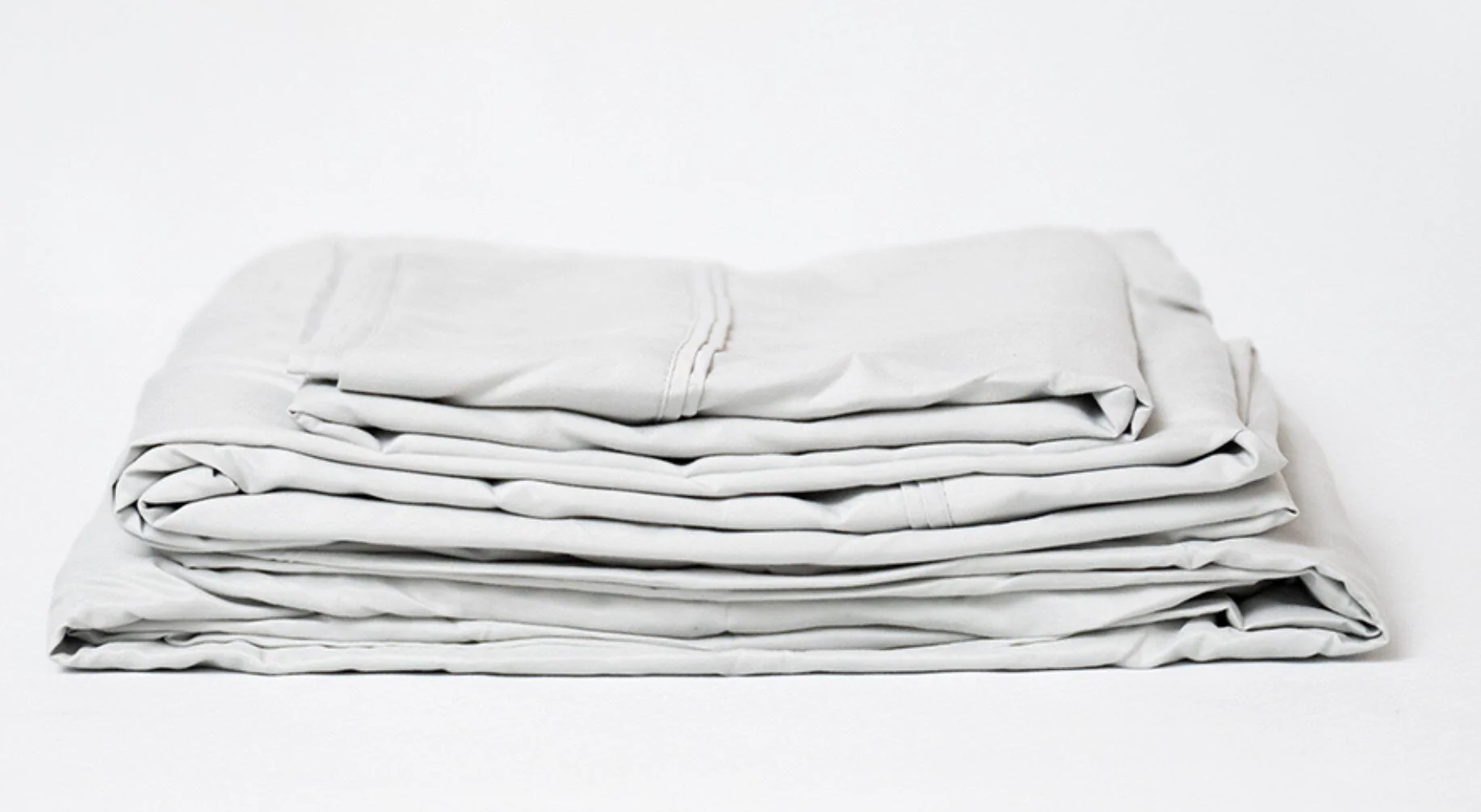 BedTech Pewter Microplush Bamboo Sheet Set - Image 3