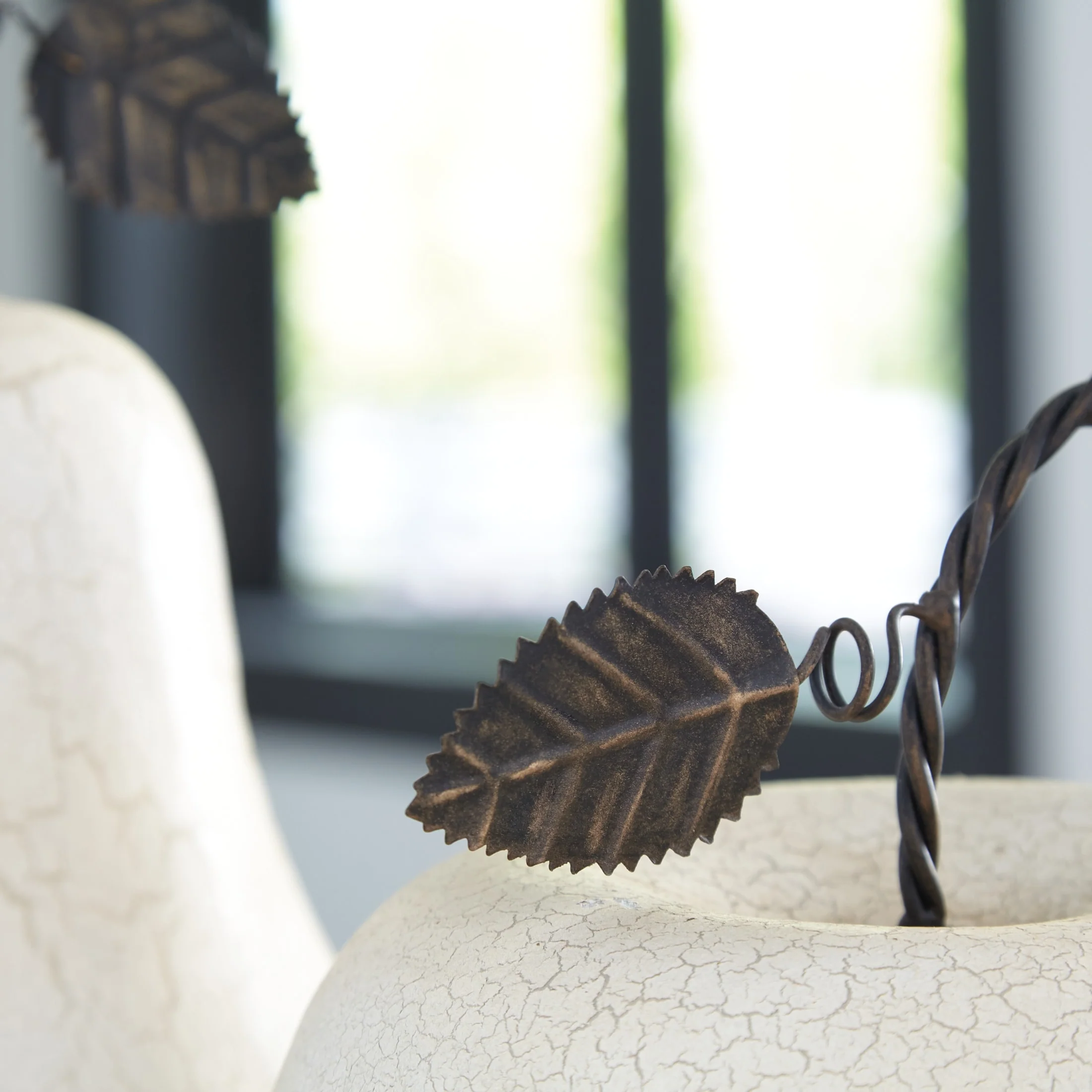 Bidelia Sculpture (Set of 2) - Image 2
