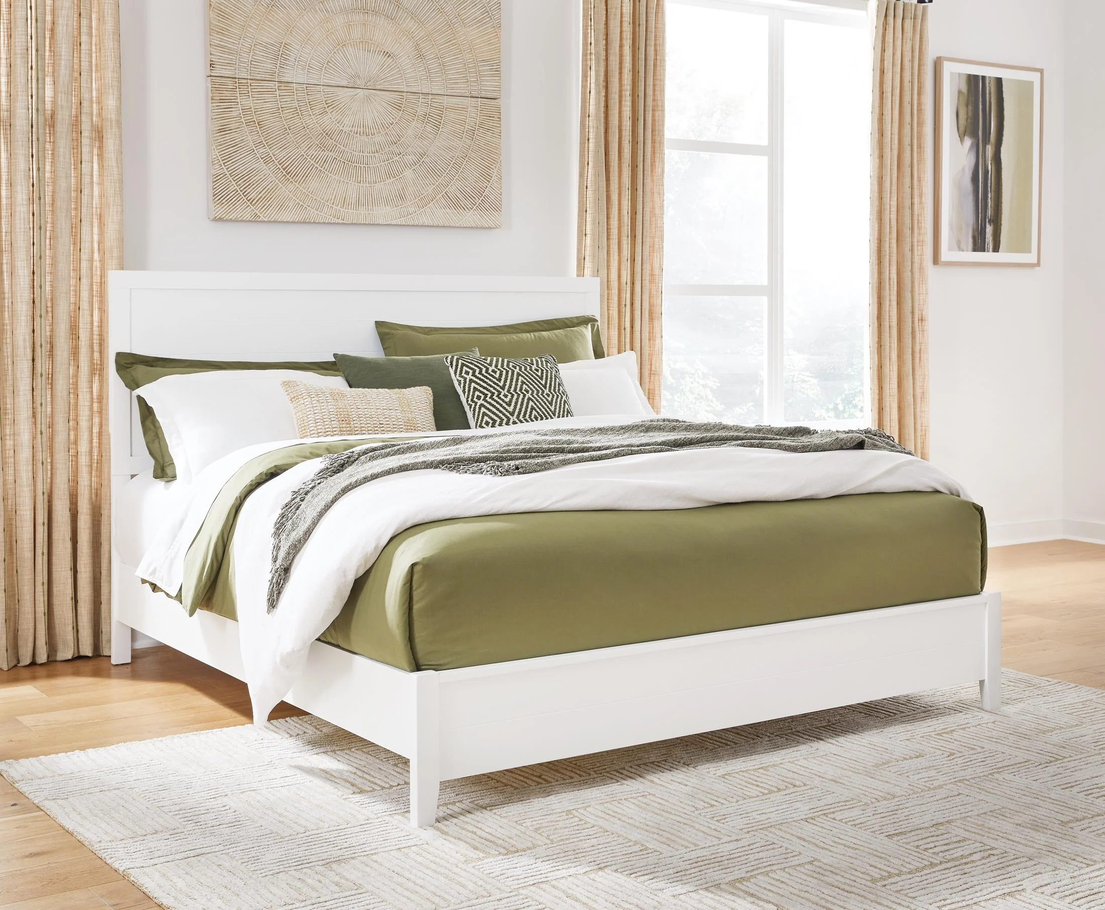 Binterglen Panel Bed - Image 5