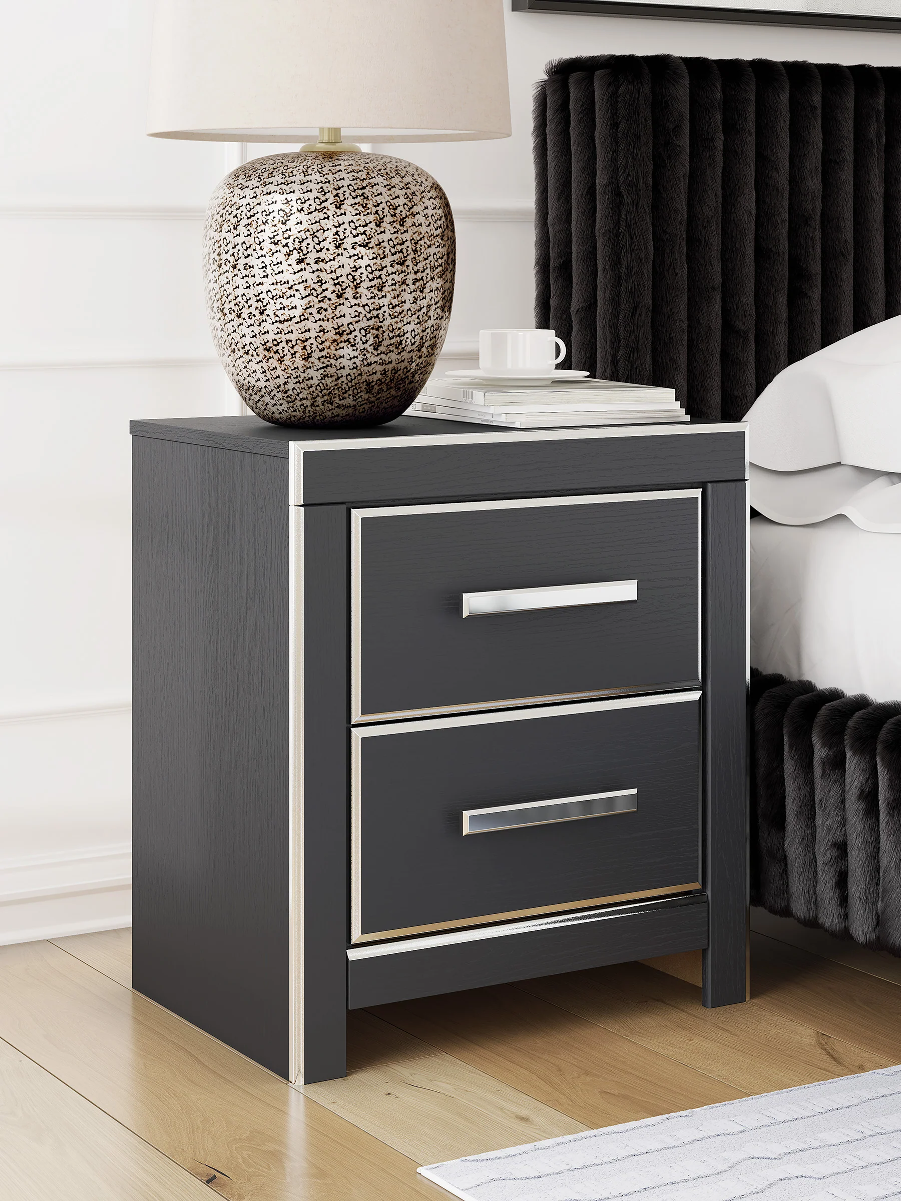 Birmonton Nightstand - Image 2