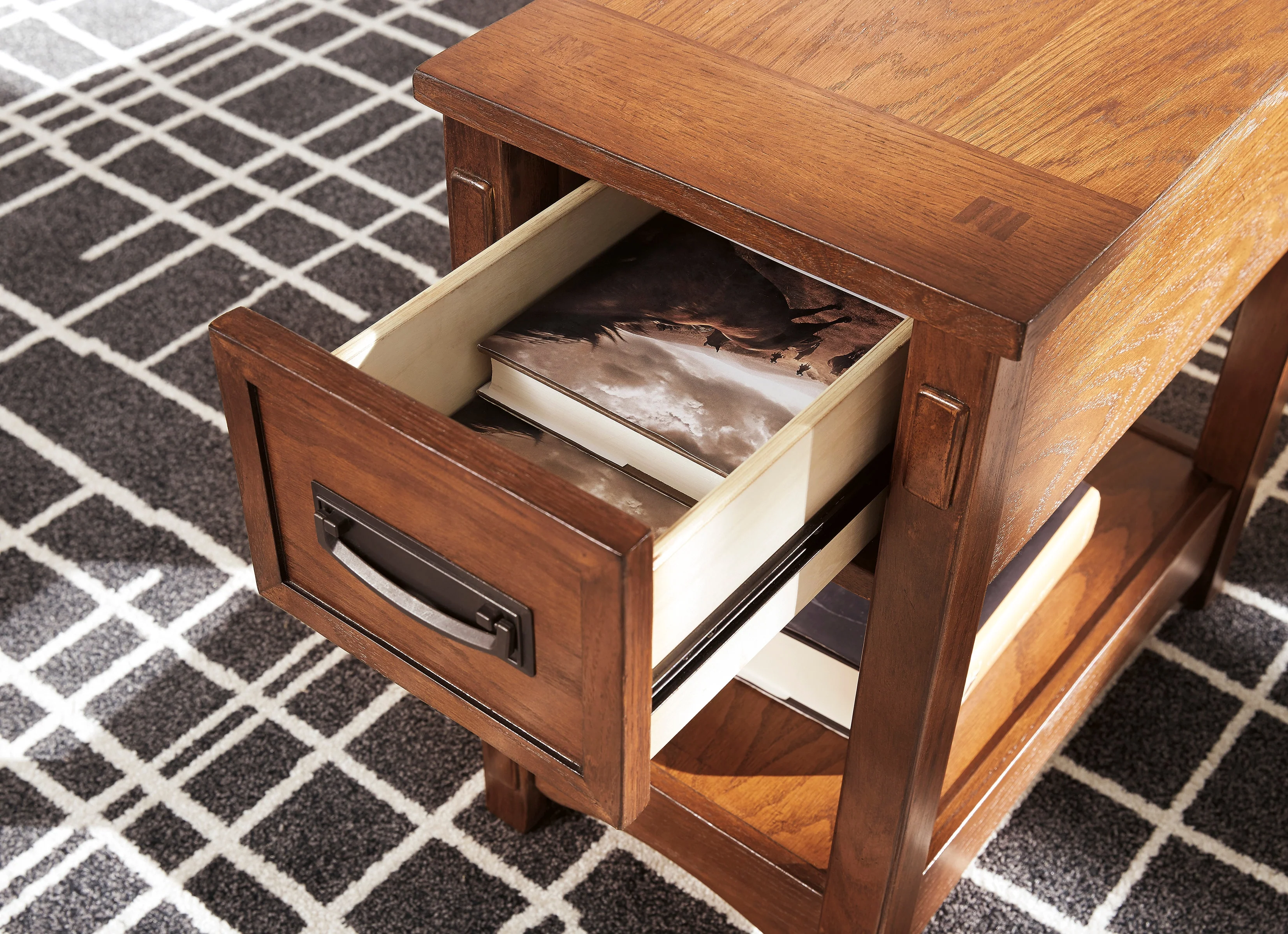Ashley Breegin Chairside End Table - Image 9