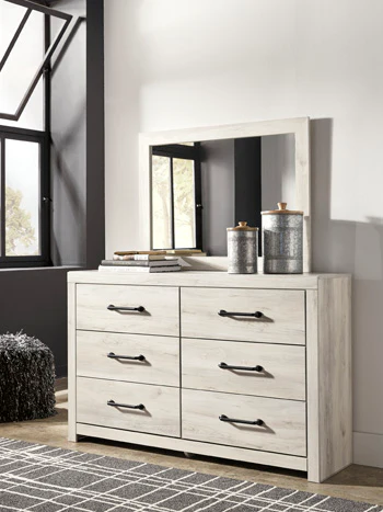 Cambeck Dressor and Mirror - Image 2