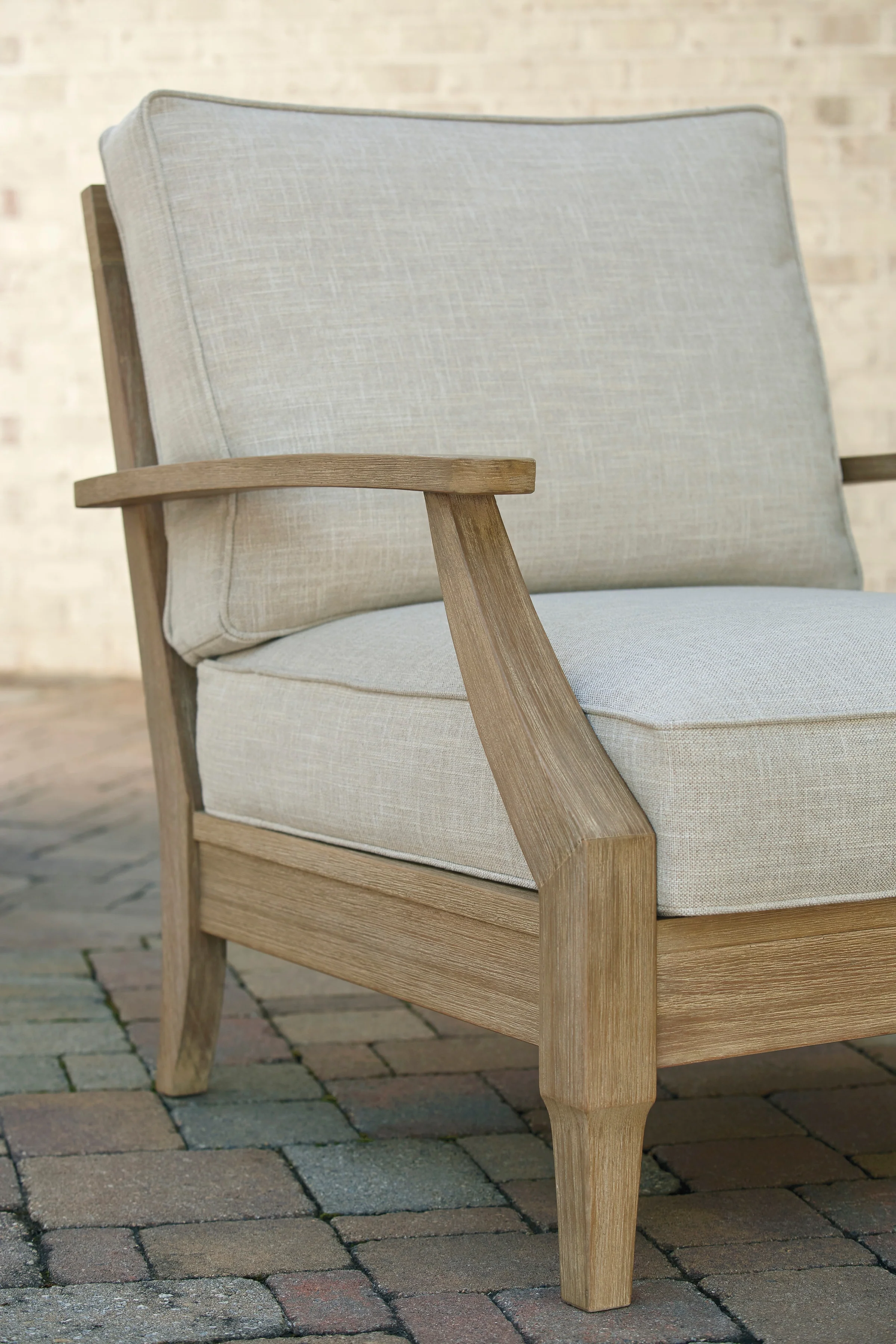 Ashley Clare View Lounge Outdoor Patio Chair with Cushion - Image 5