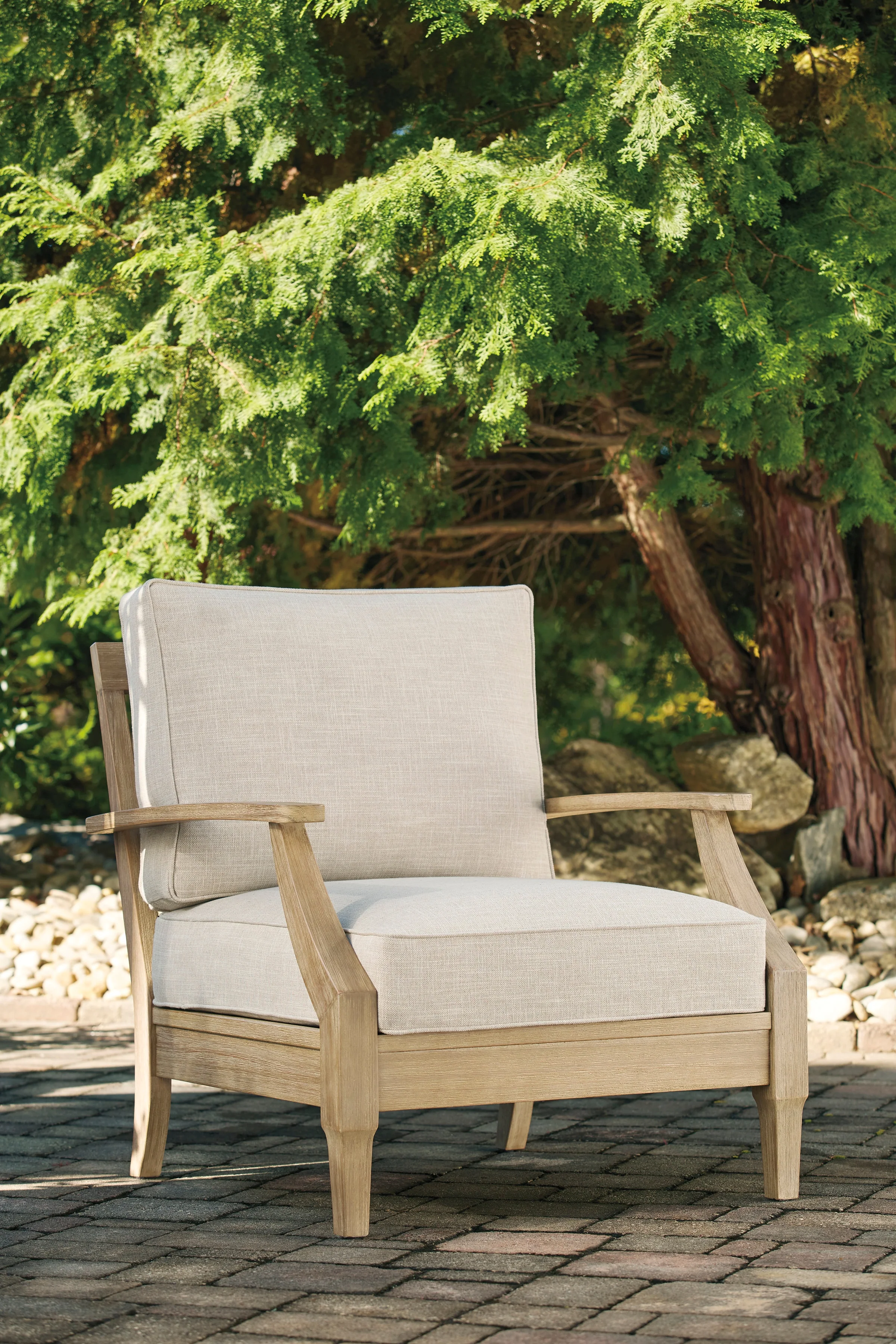 Ashley Clare View Lounge Outdoor Patio Chair with Cushion - Image 7