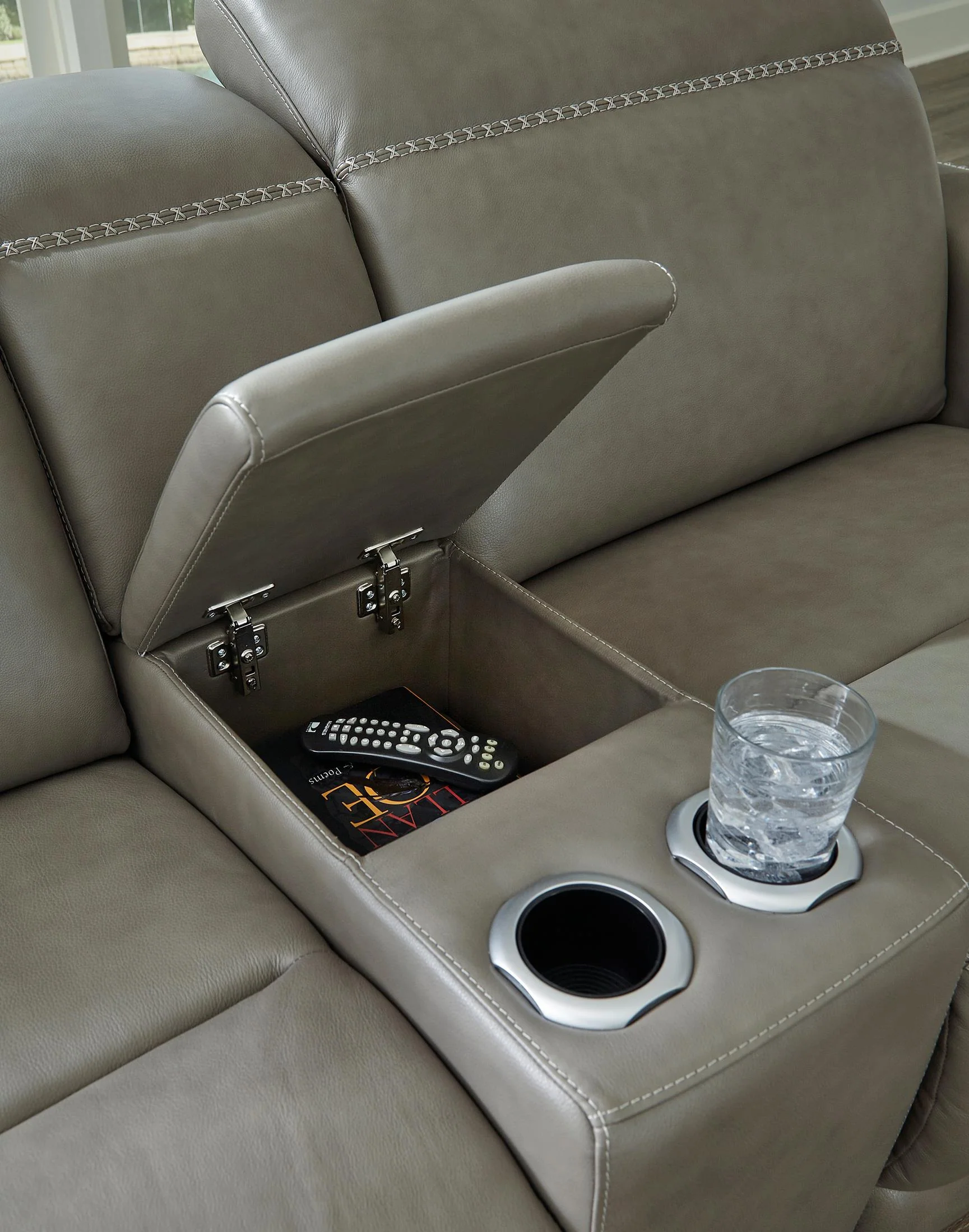 Correze 3-Piece Dual Power Leather Reclining Modular Sectional with Console and Chaise - Image 3