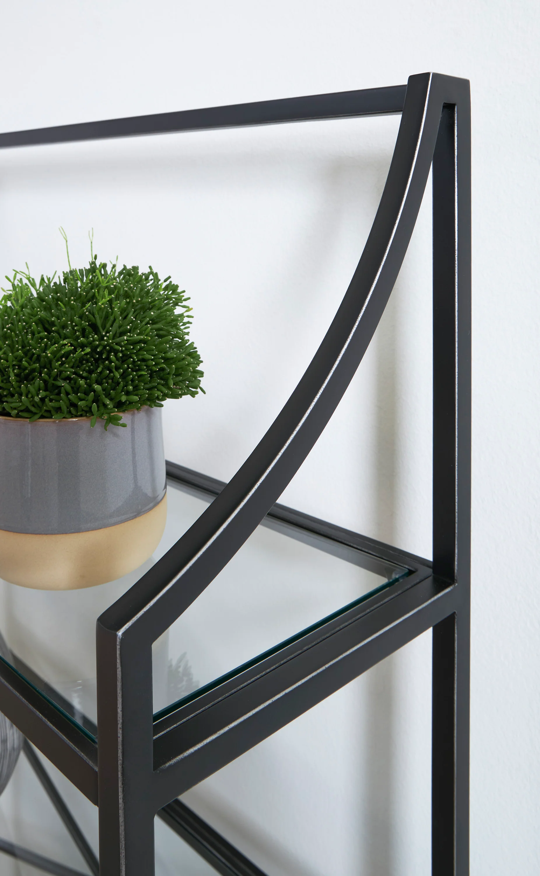 Dakerwell Bookcase - Image 4