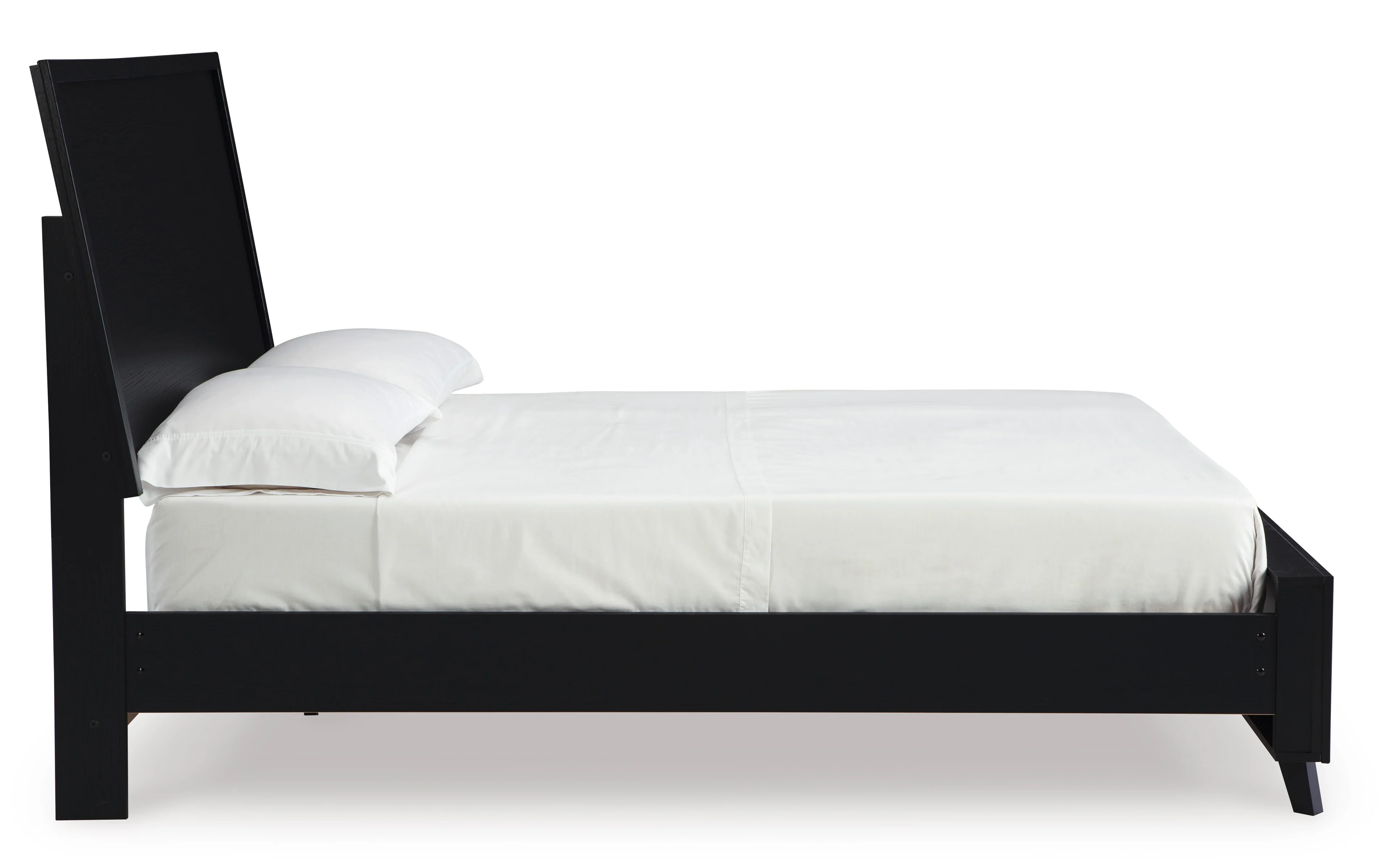 Ashley Danziar Panel Bed with Framed Panel Footboard - Image 5