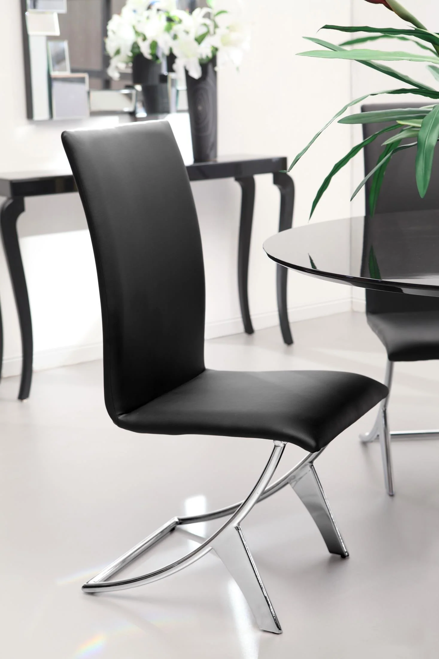 Delfin Dining Chair (Set of 2) Black - Image 4