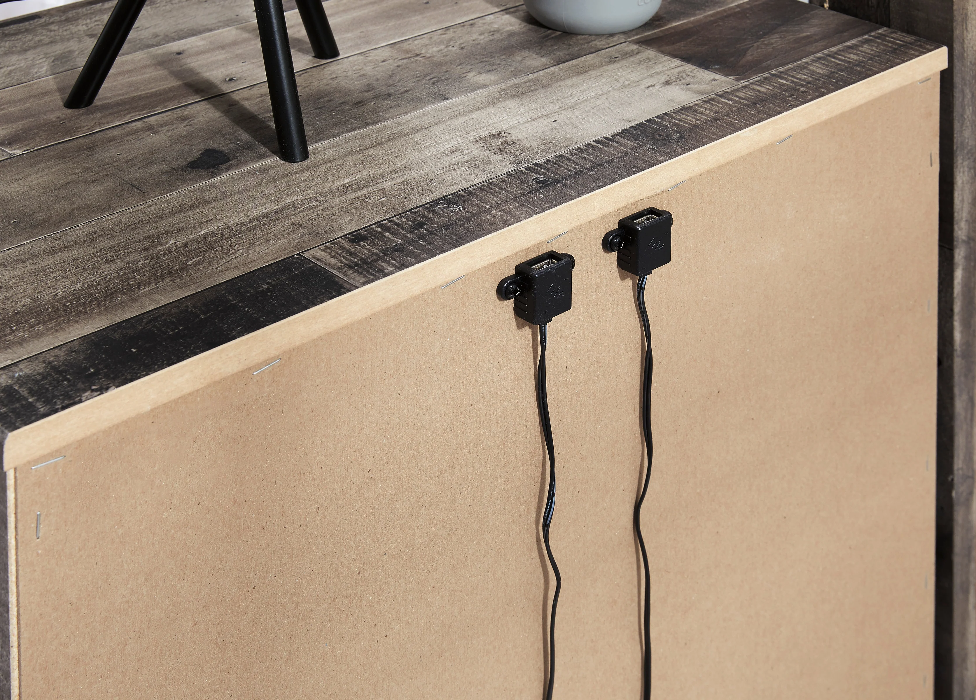 Derekson Nightstand - Image 3