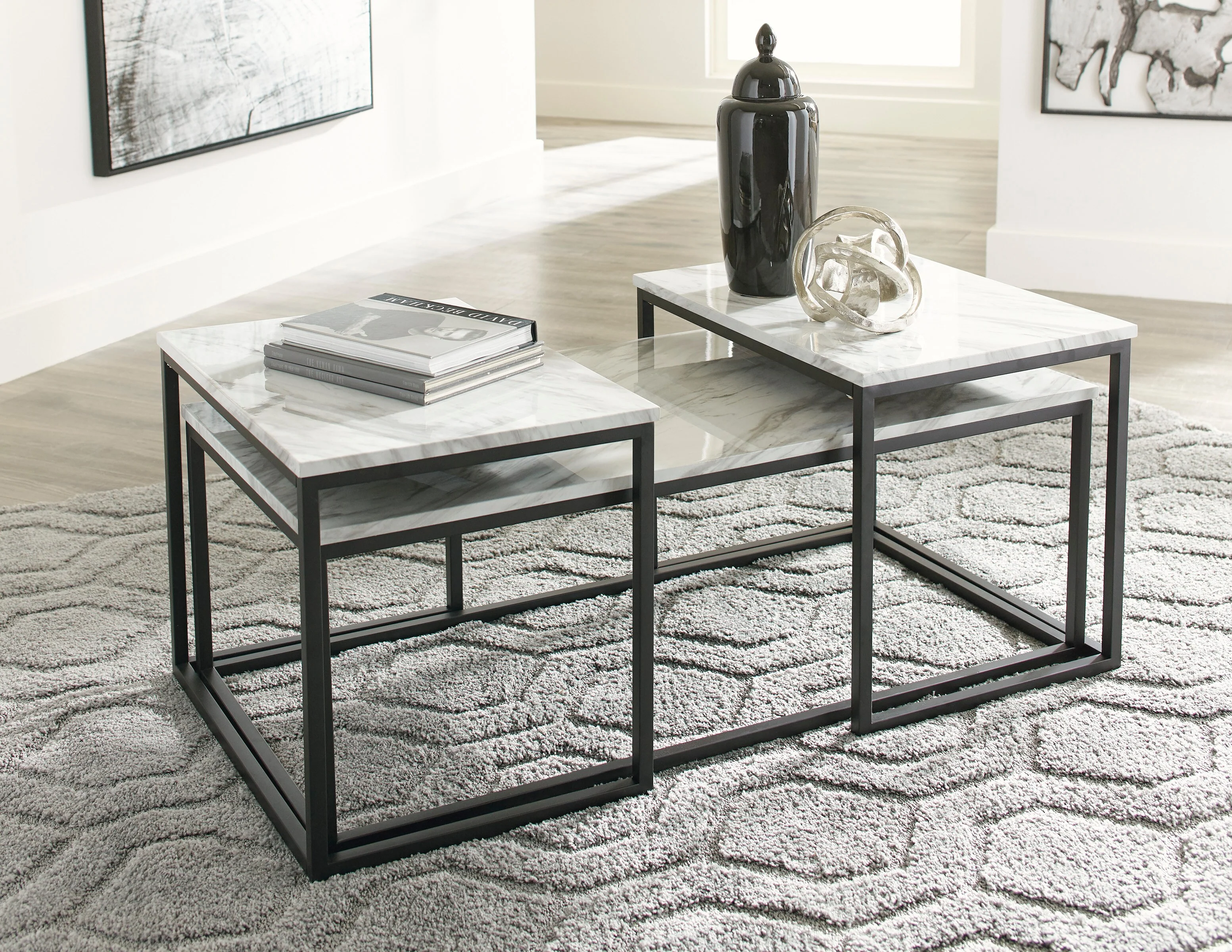 Donnesta Table (Set of 3) - Image 5