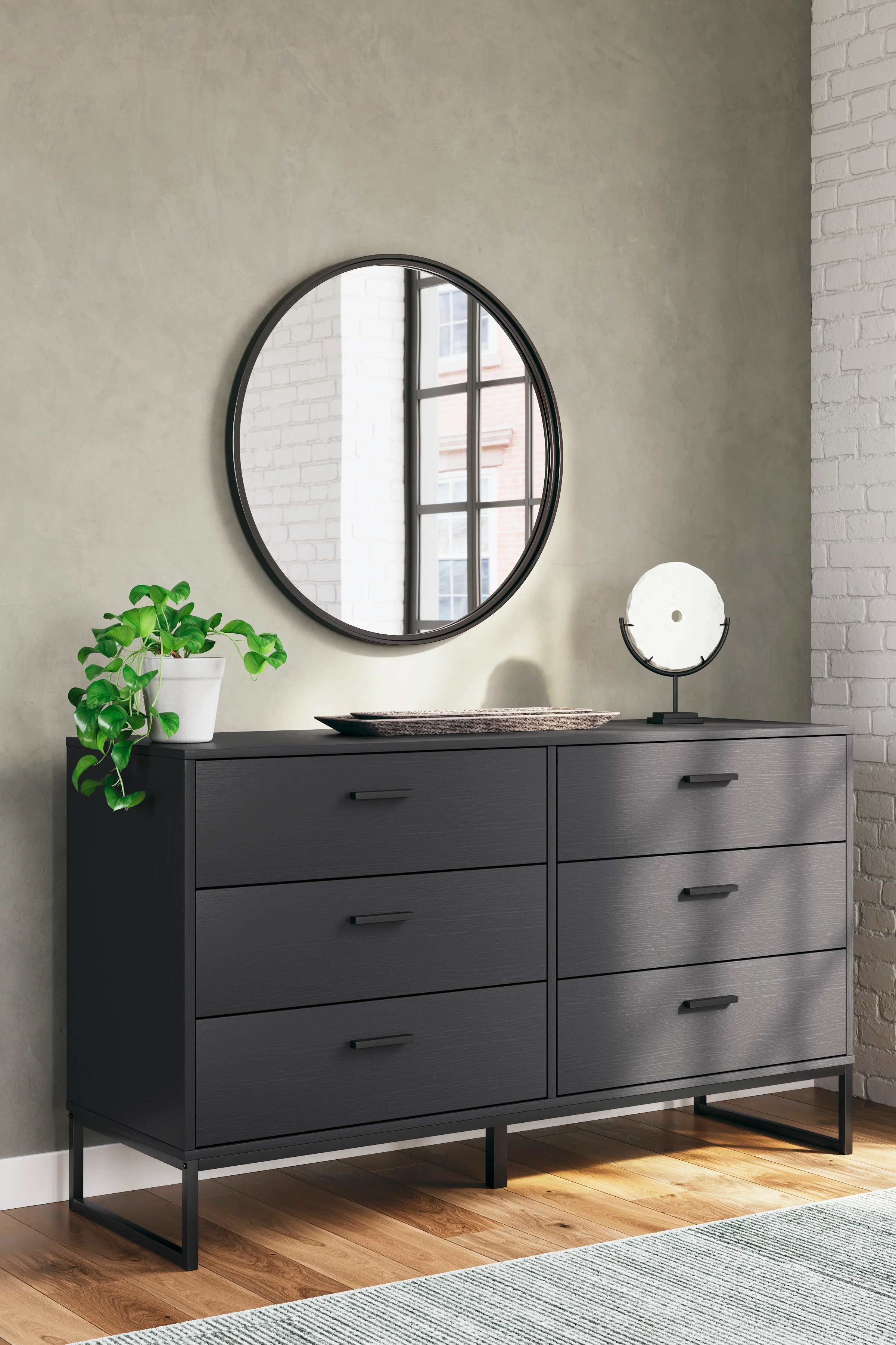 Ashley Socalle 6 Drawer Dresser - Image 2