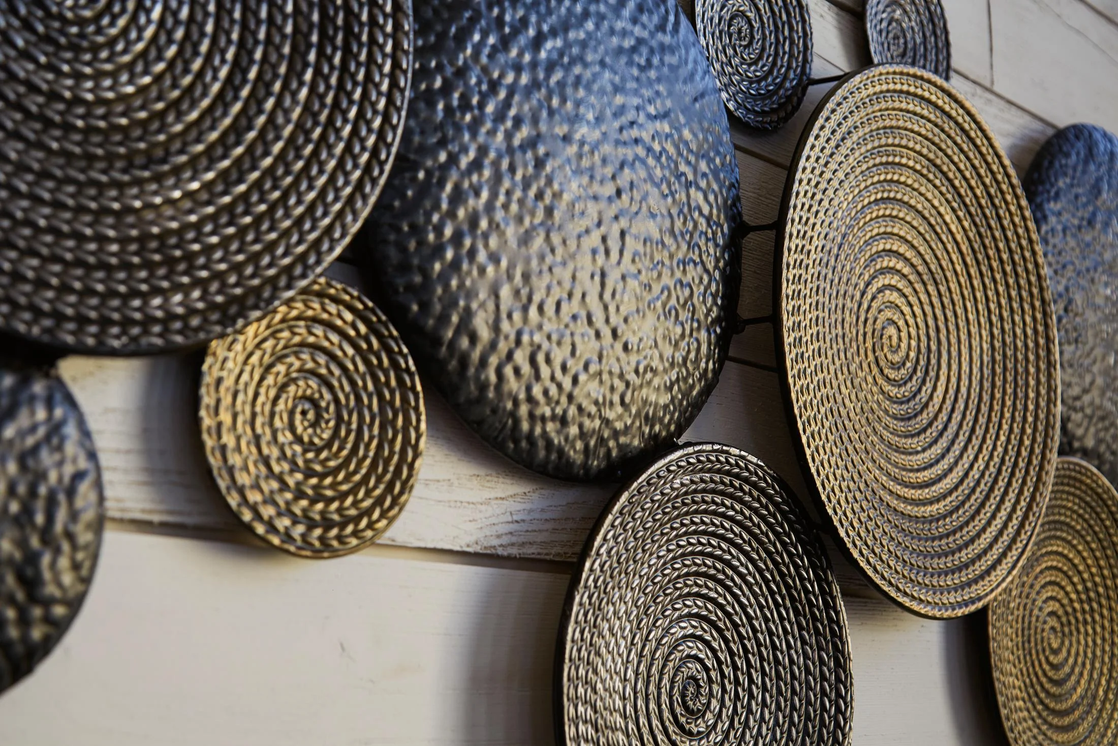 Emsley Wall Decor - Image 4