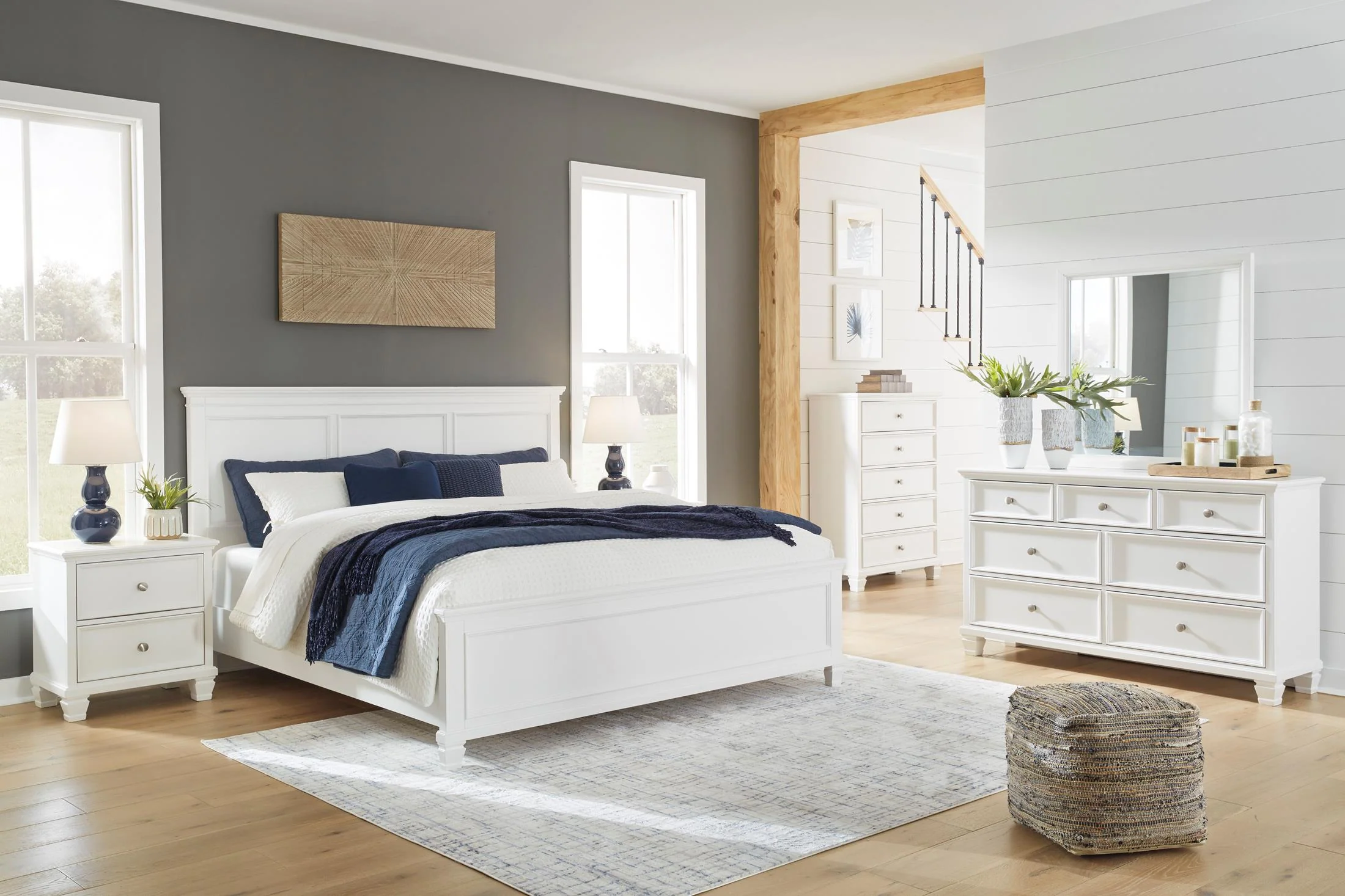Fortman Panel Bed - Image 11