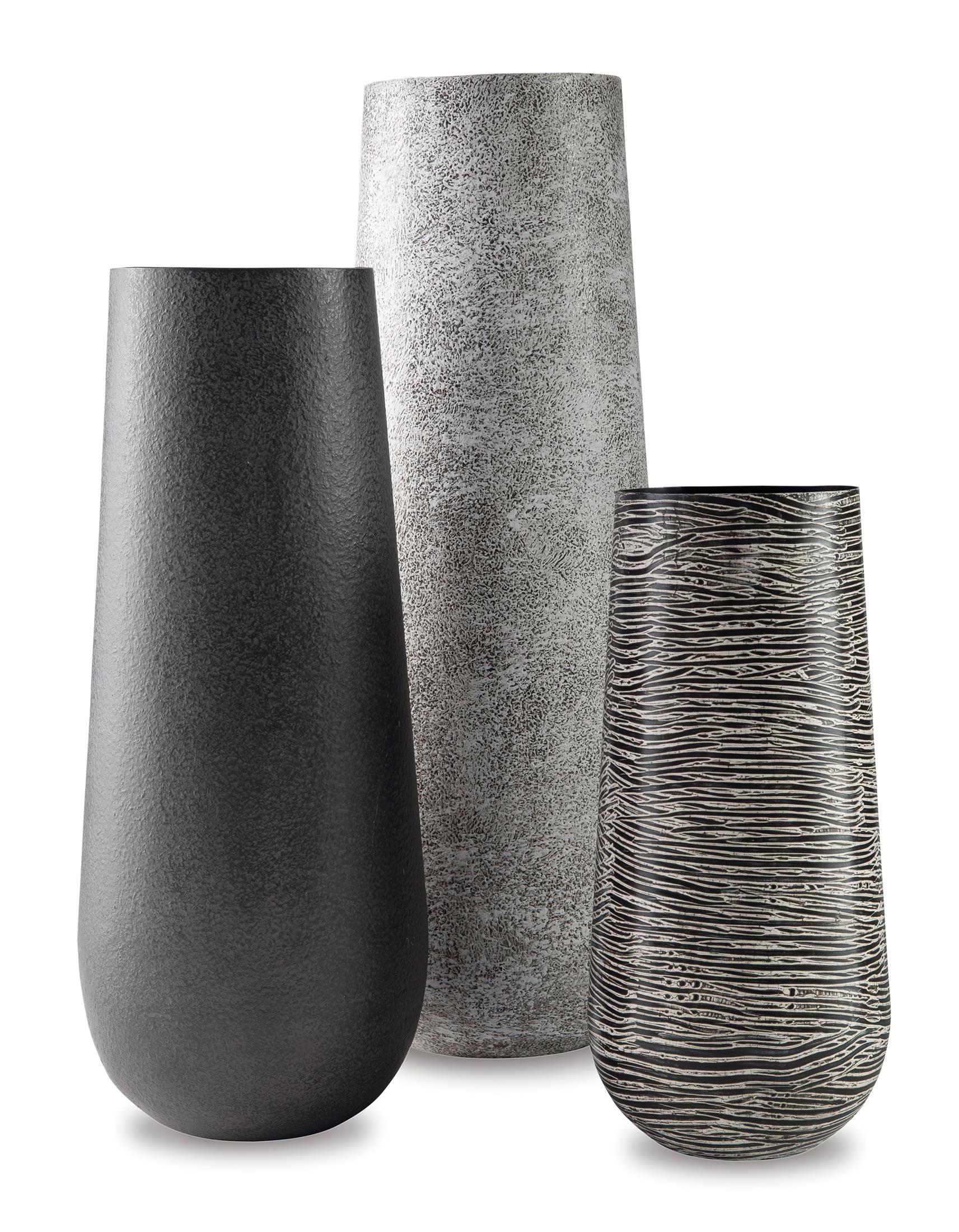 Fynn Large Vase - Image 5