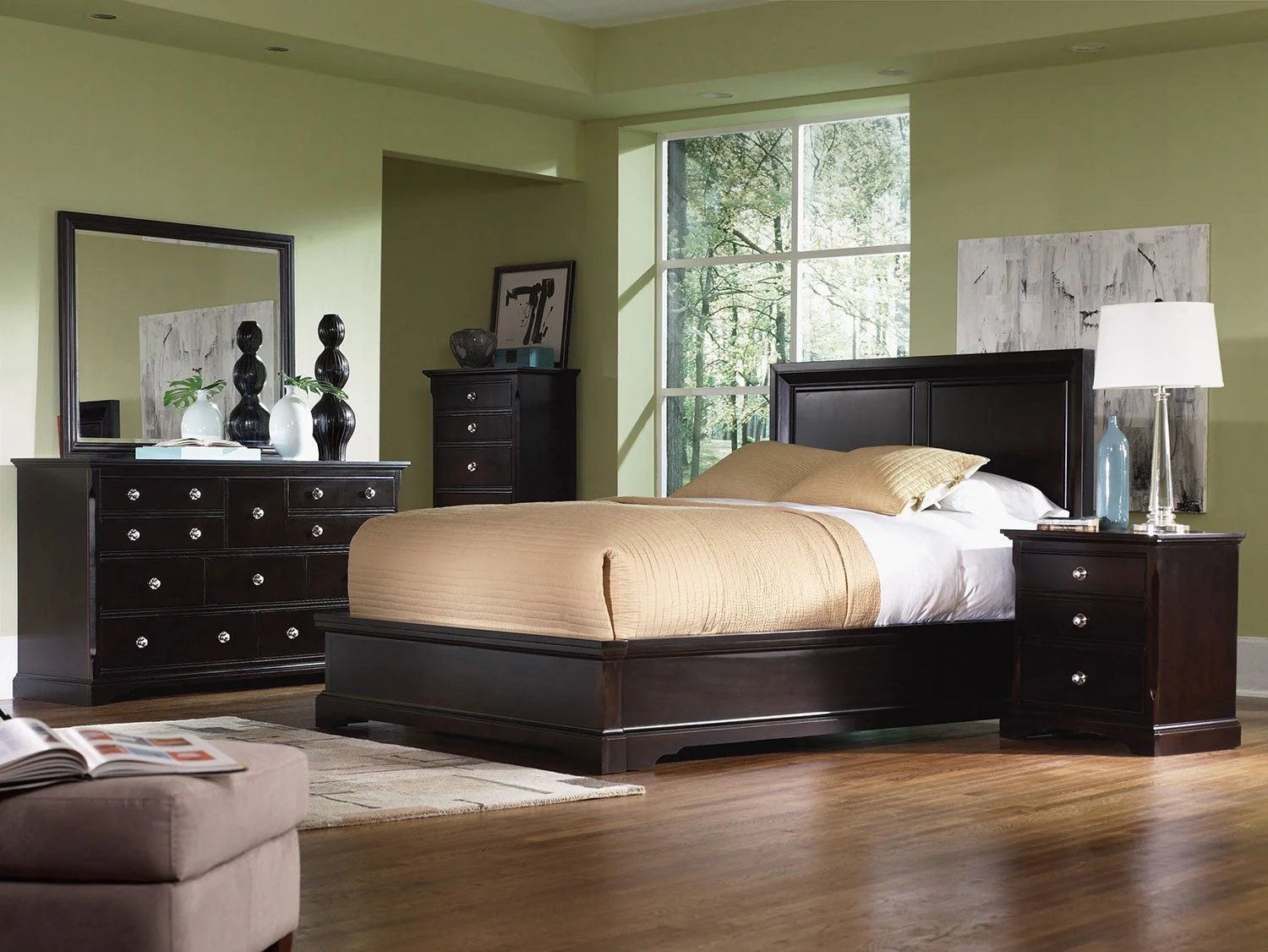 Georgetown Panel Bed - Image 12