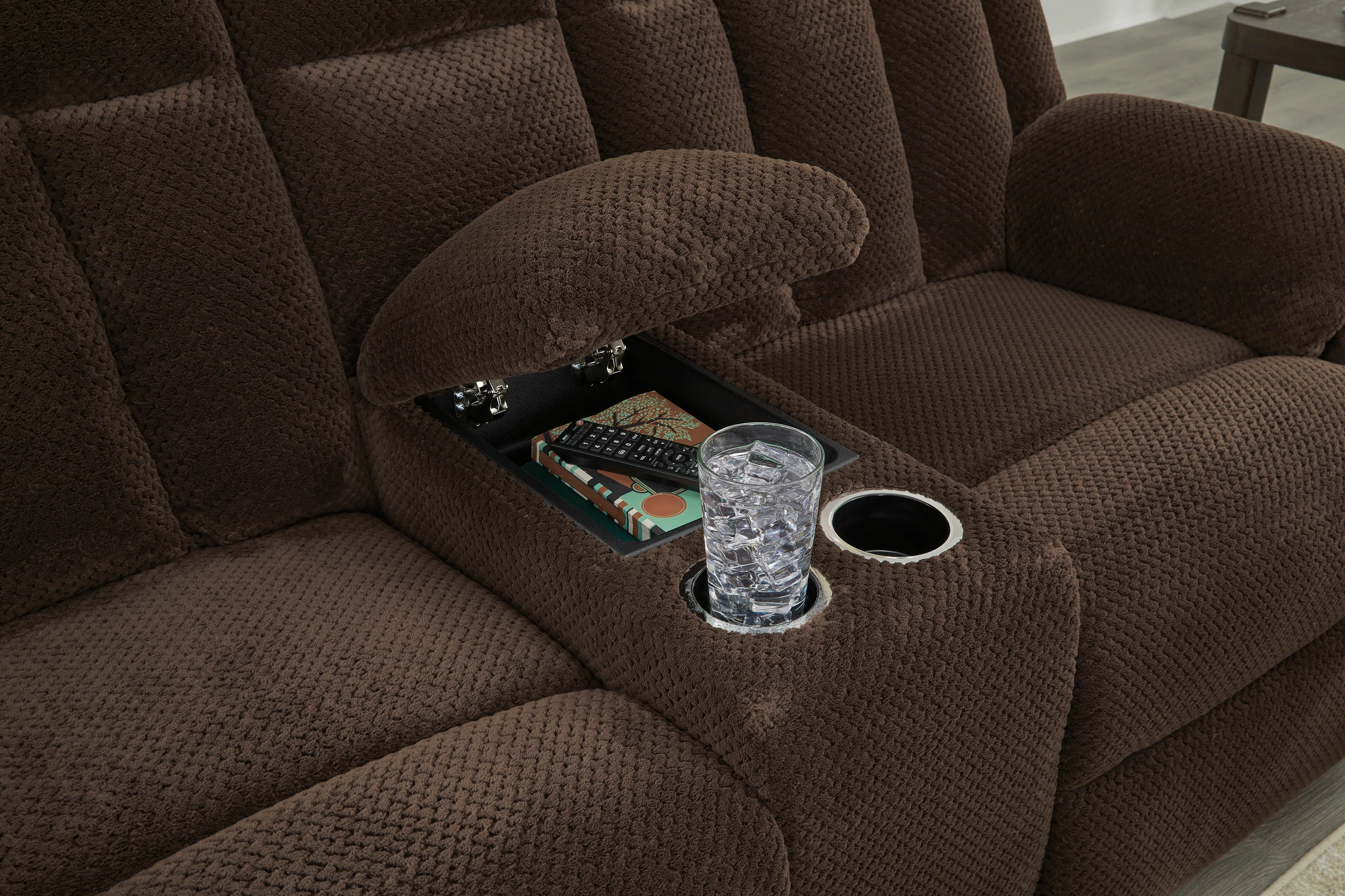 Greely Bend Power Reclining Console Loveseat - Image 14