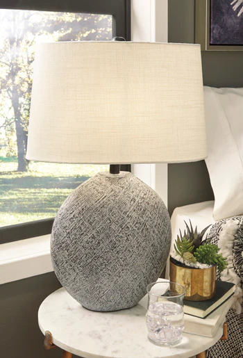 Harif Table Lamp - Image 3