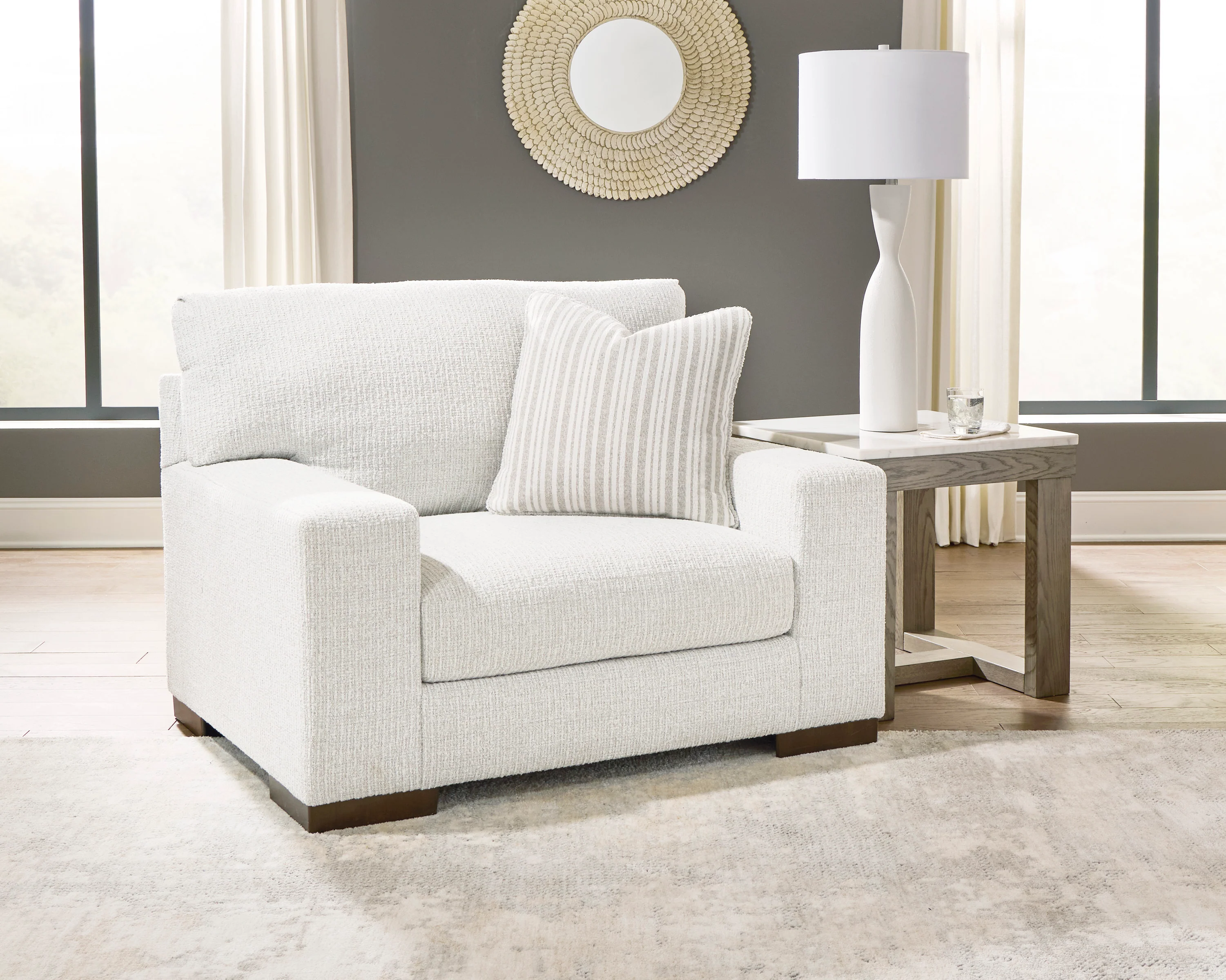 Hartside Oversized Chair - Image 2