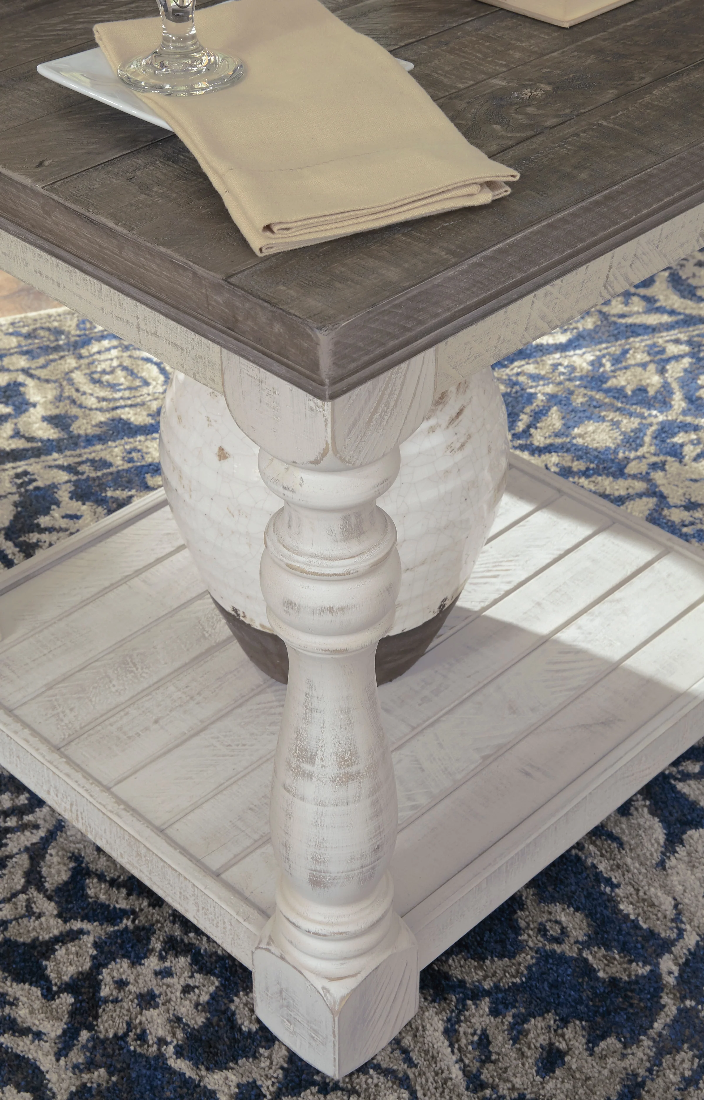 Havalance Console Sofa Table - Image 7