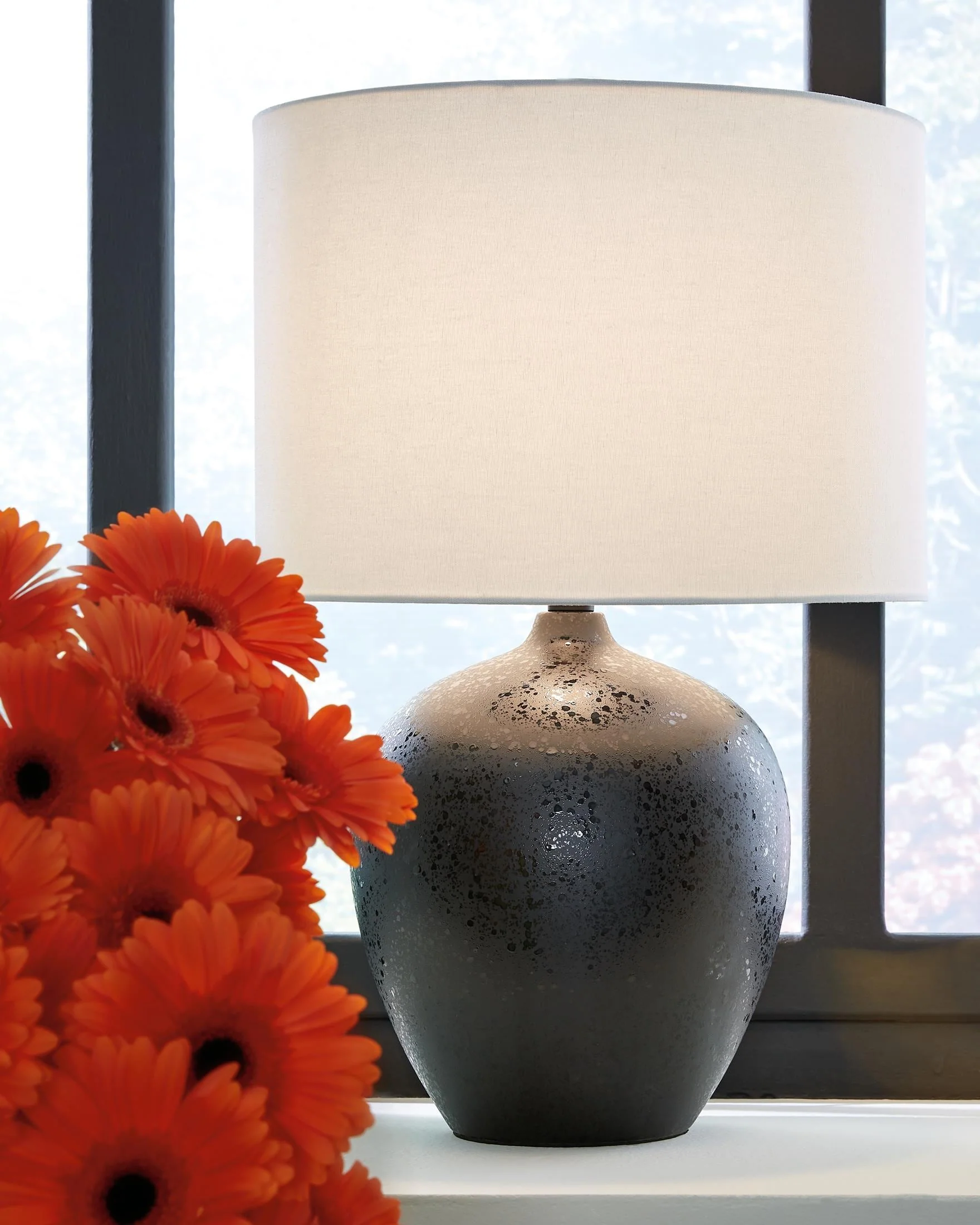 Ladstow Table Lamp - Image 5