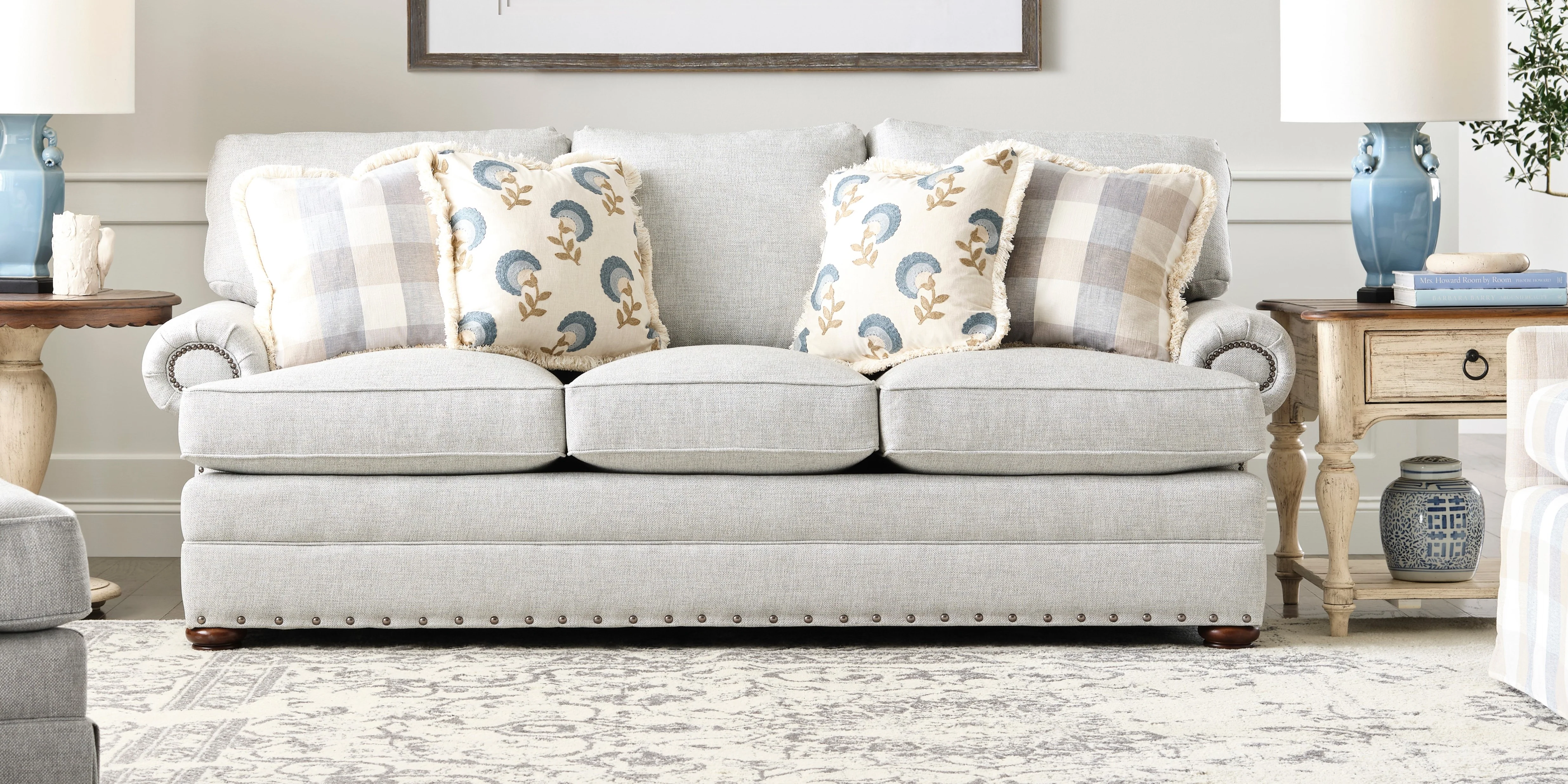 Lainey Sofa - Image 2