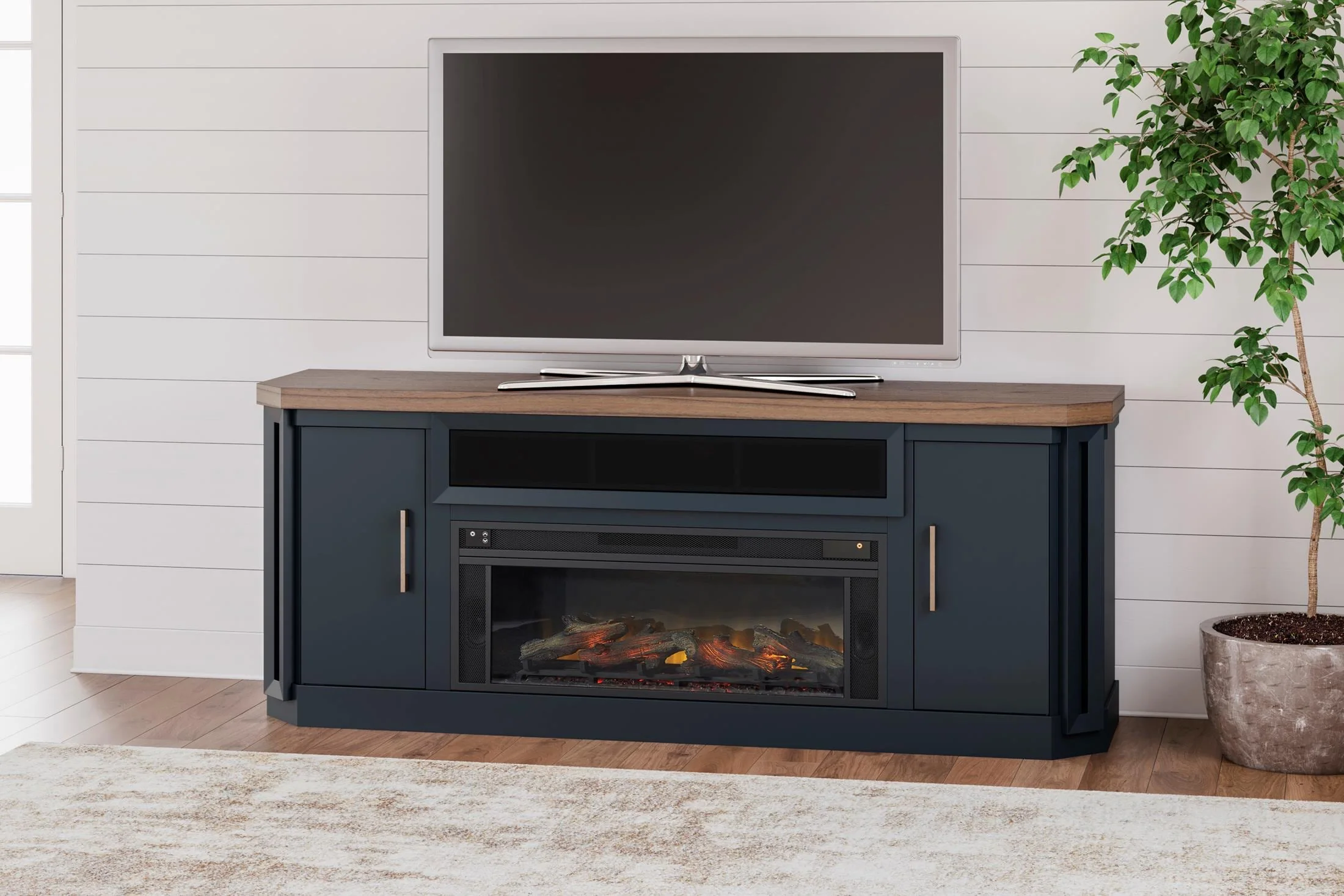 Landocken 83" TV Stand - Image 5