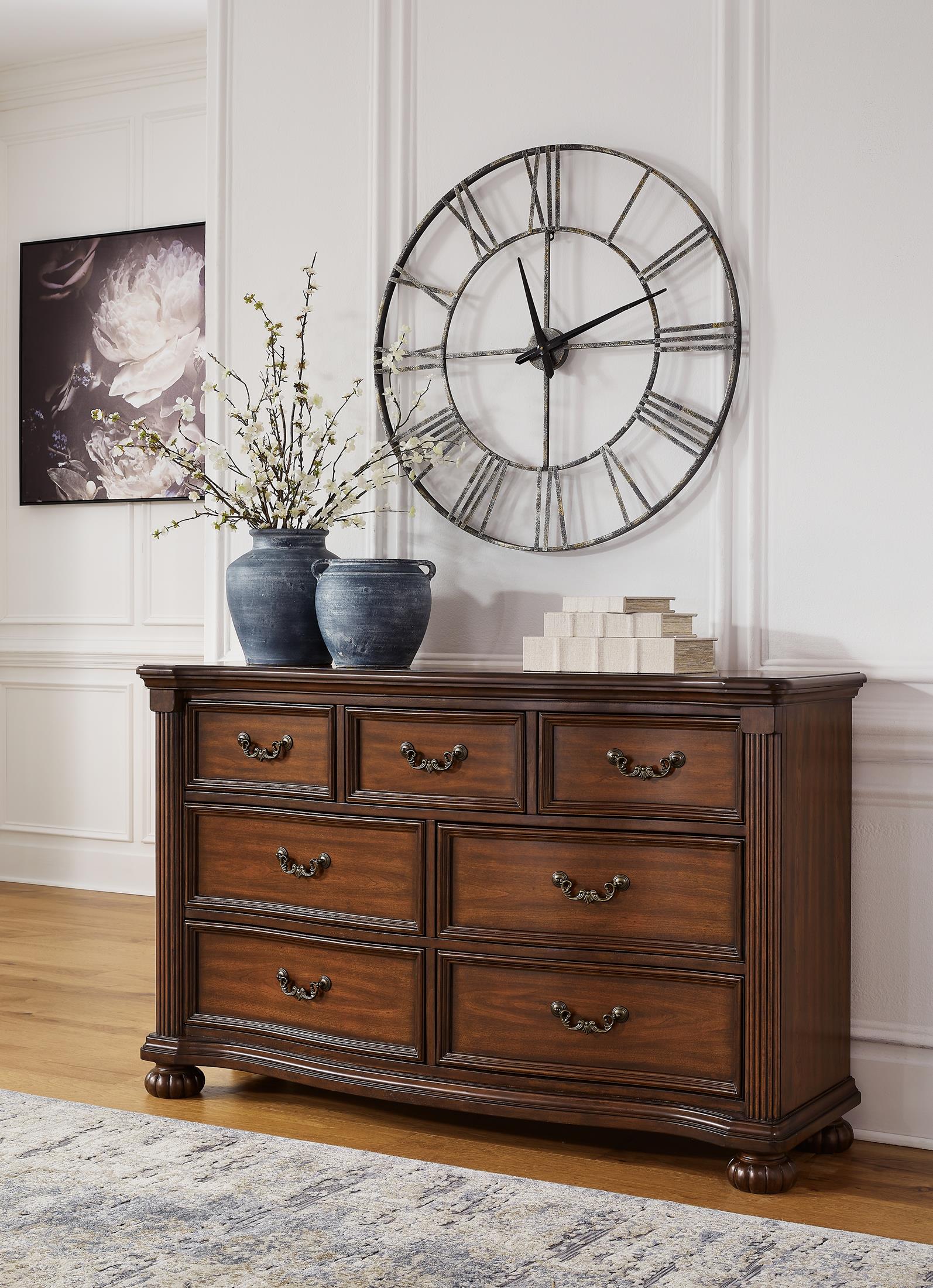 Lavinton Dresser - Image 3