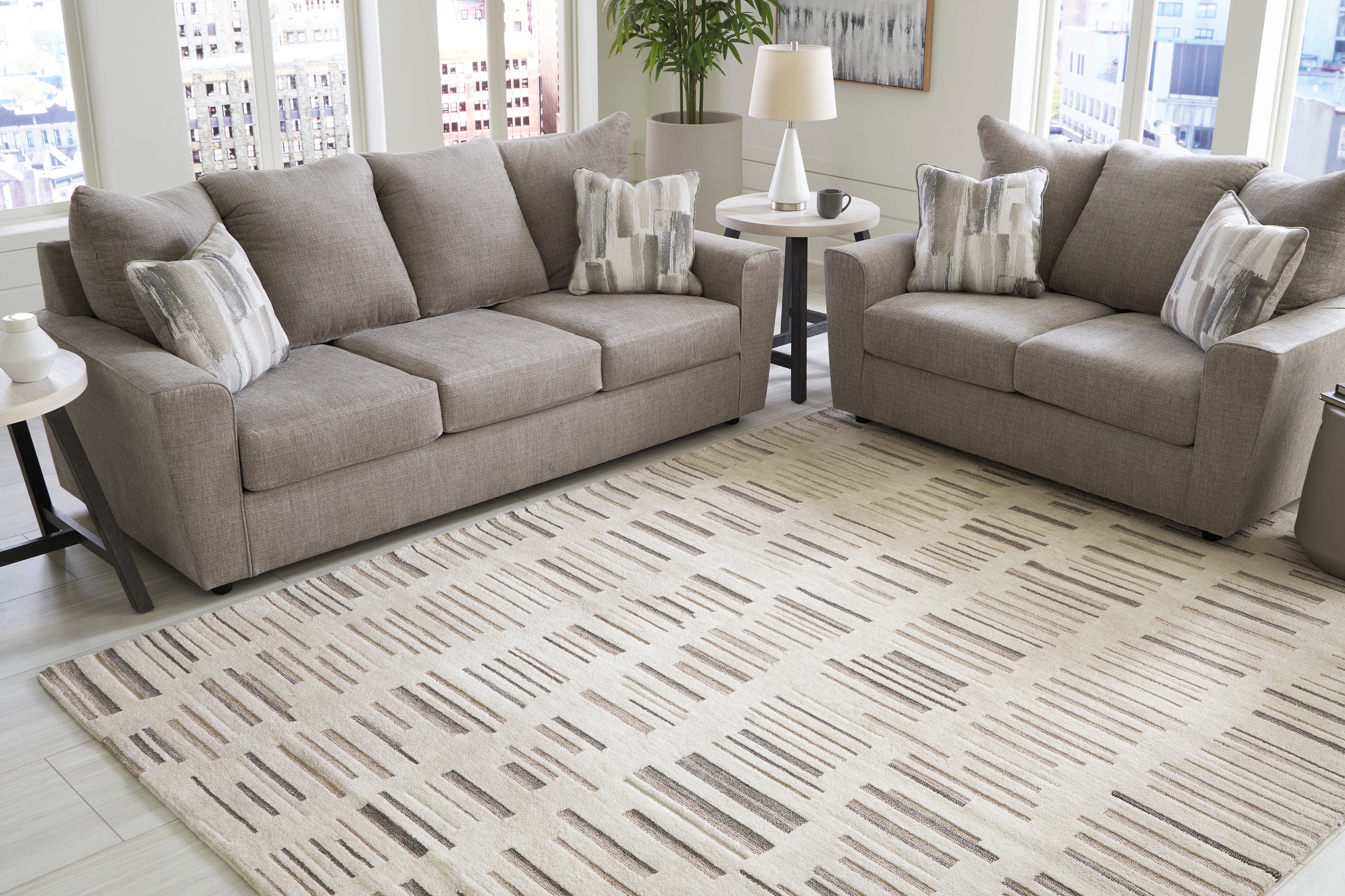 Leesdale Rug - Image 2