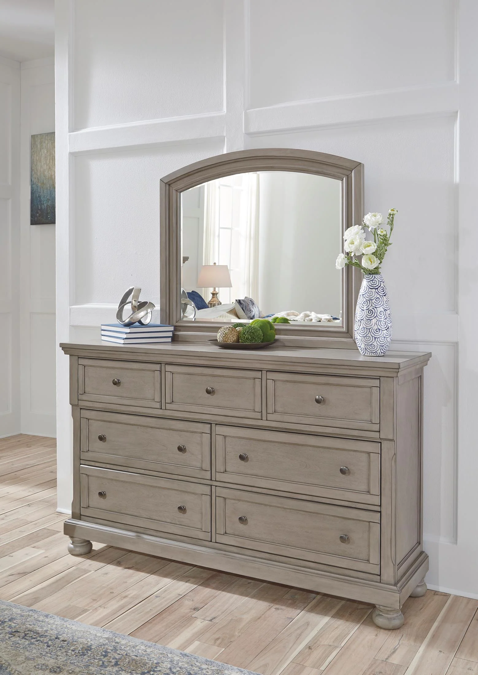 Lettner 7 Drawer Dresser and Mirror - Image 2