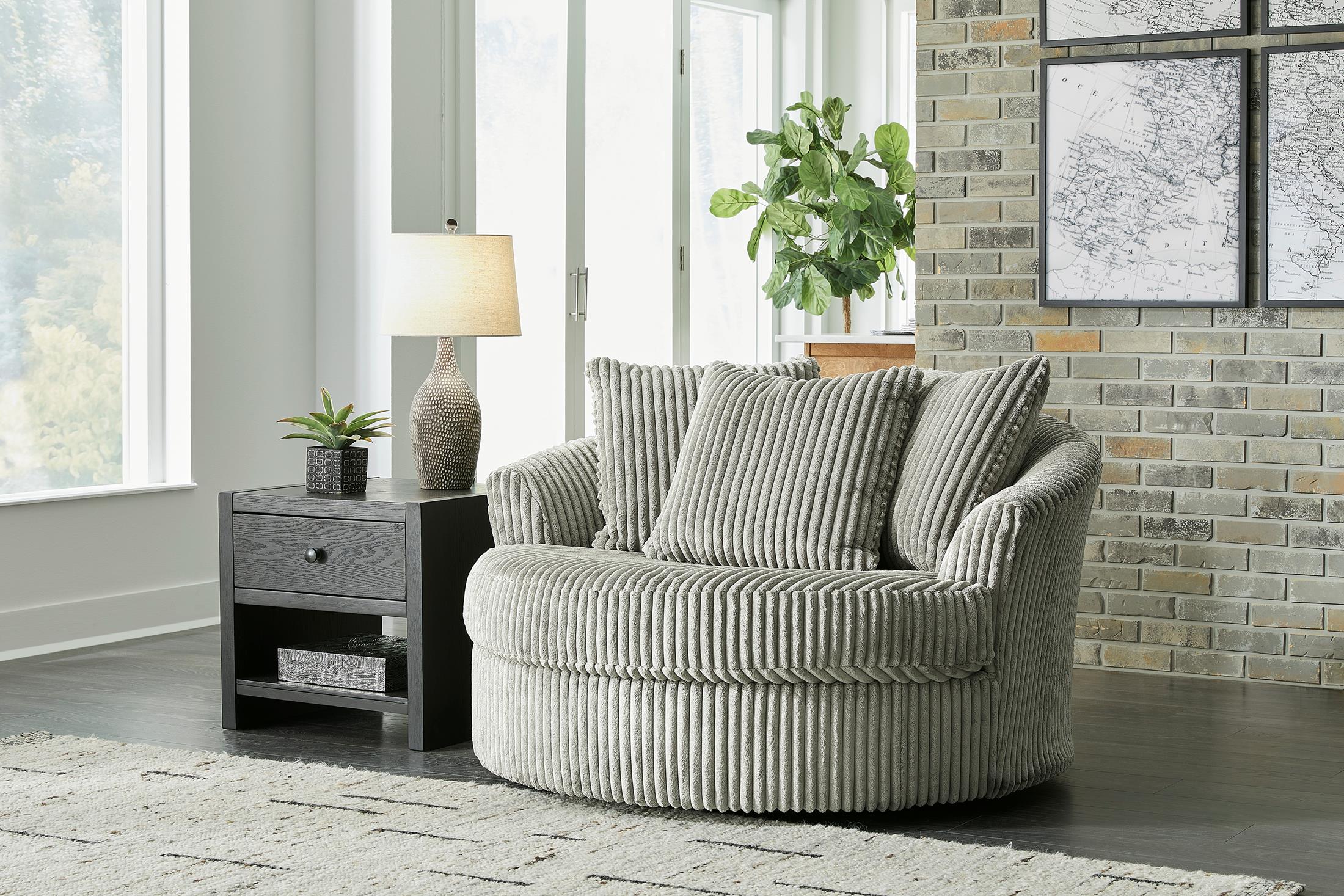 Lindyn Oversized Swivel Accent Chair - Image 8