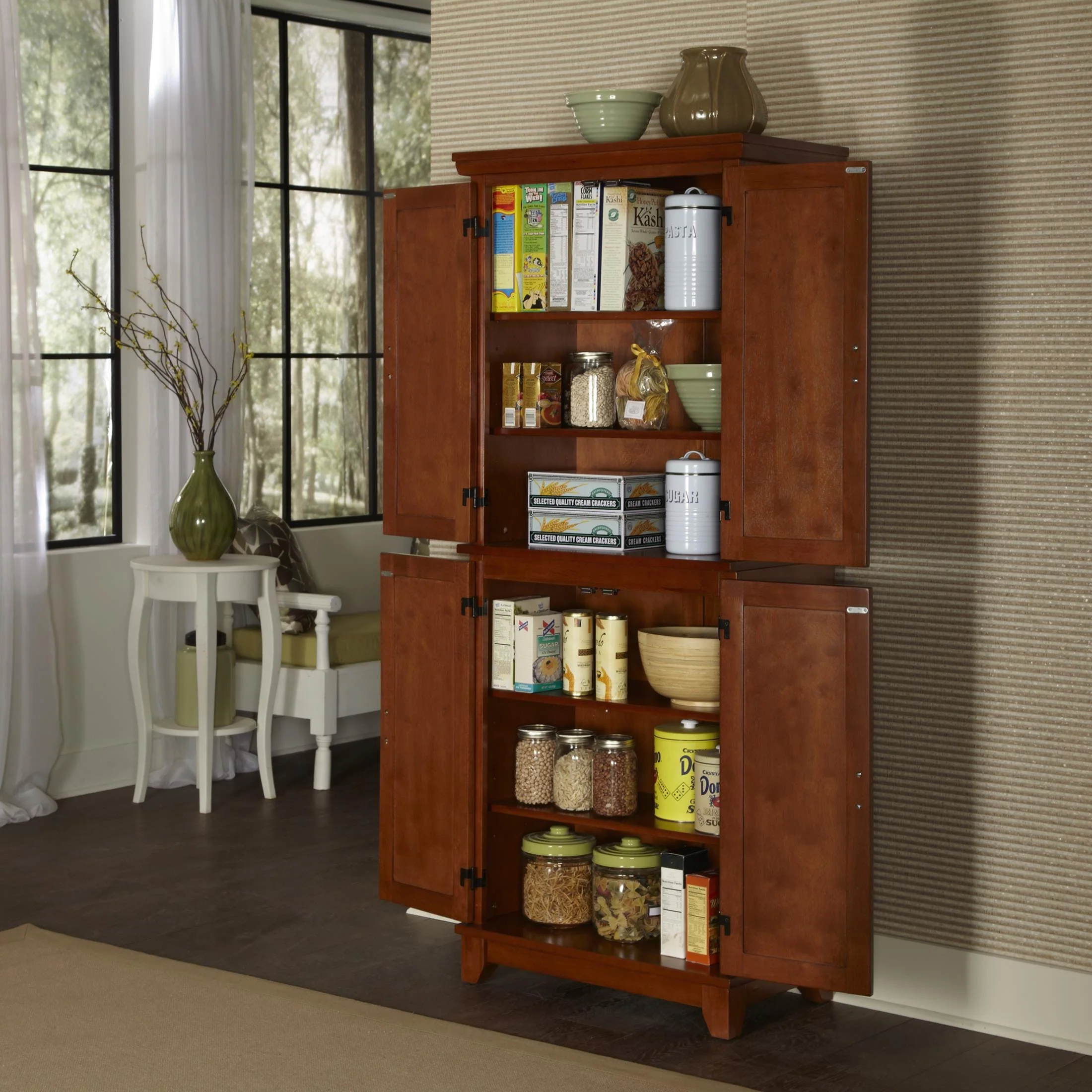 Lloyd Pantry - Image 4