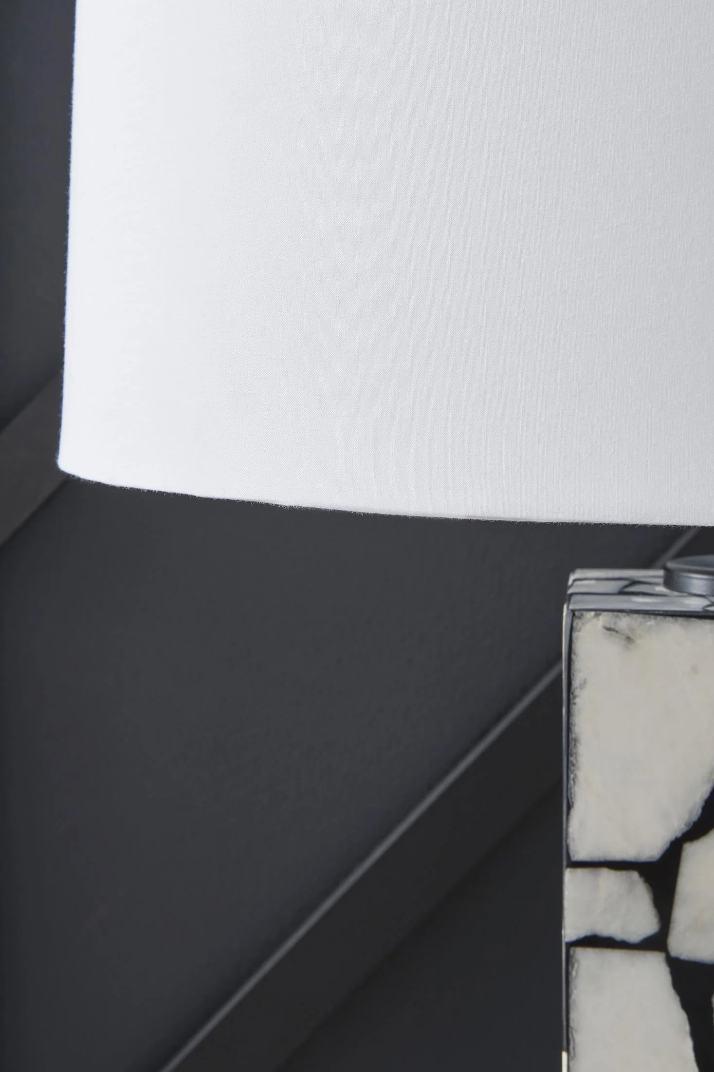 Macaria Table Lamp - Image 3
