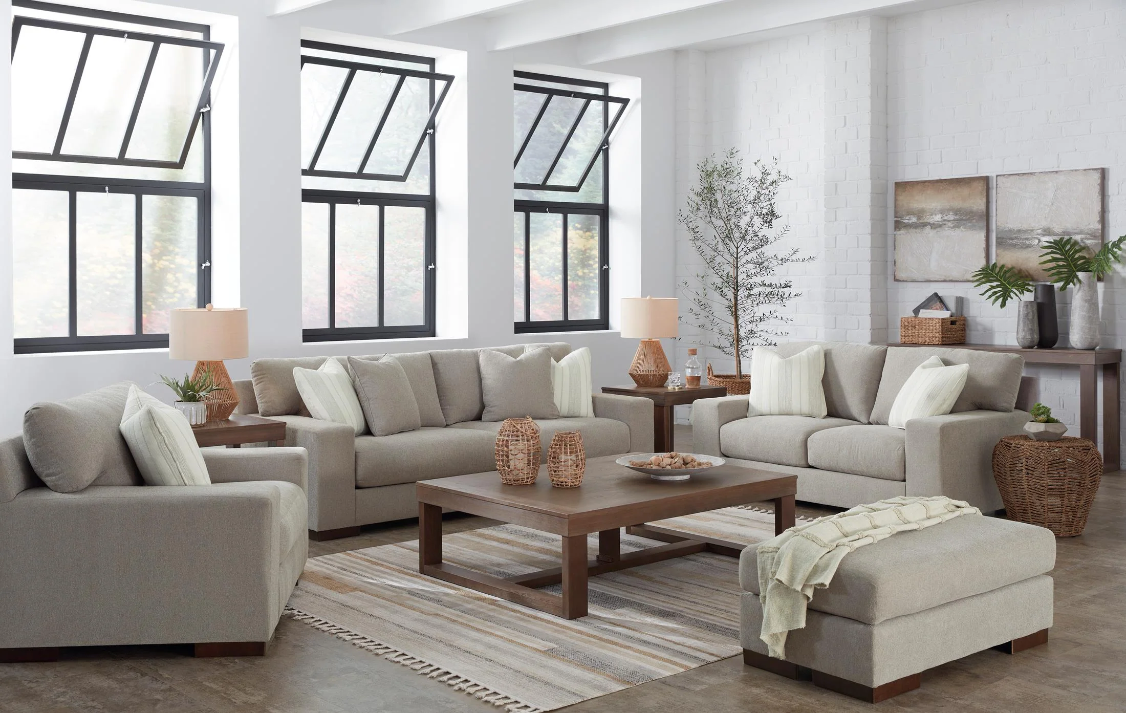 Maggie Sofa - Image 12