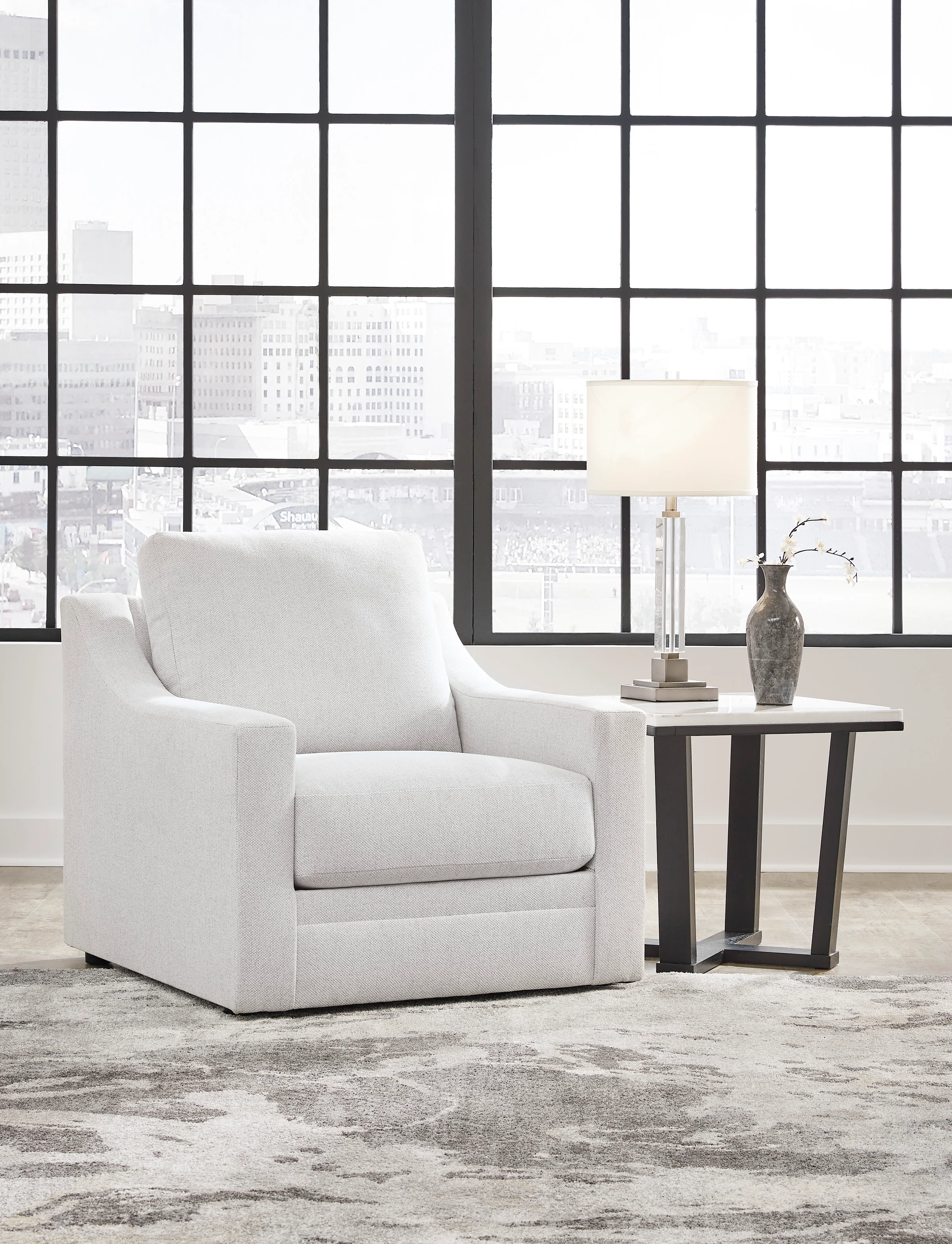 Maitelynn Chair - Image 2