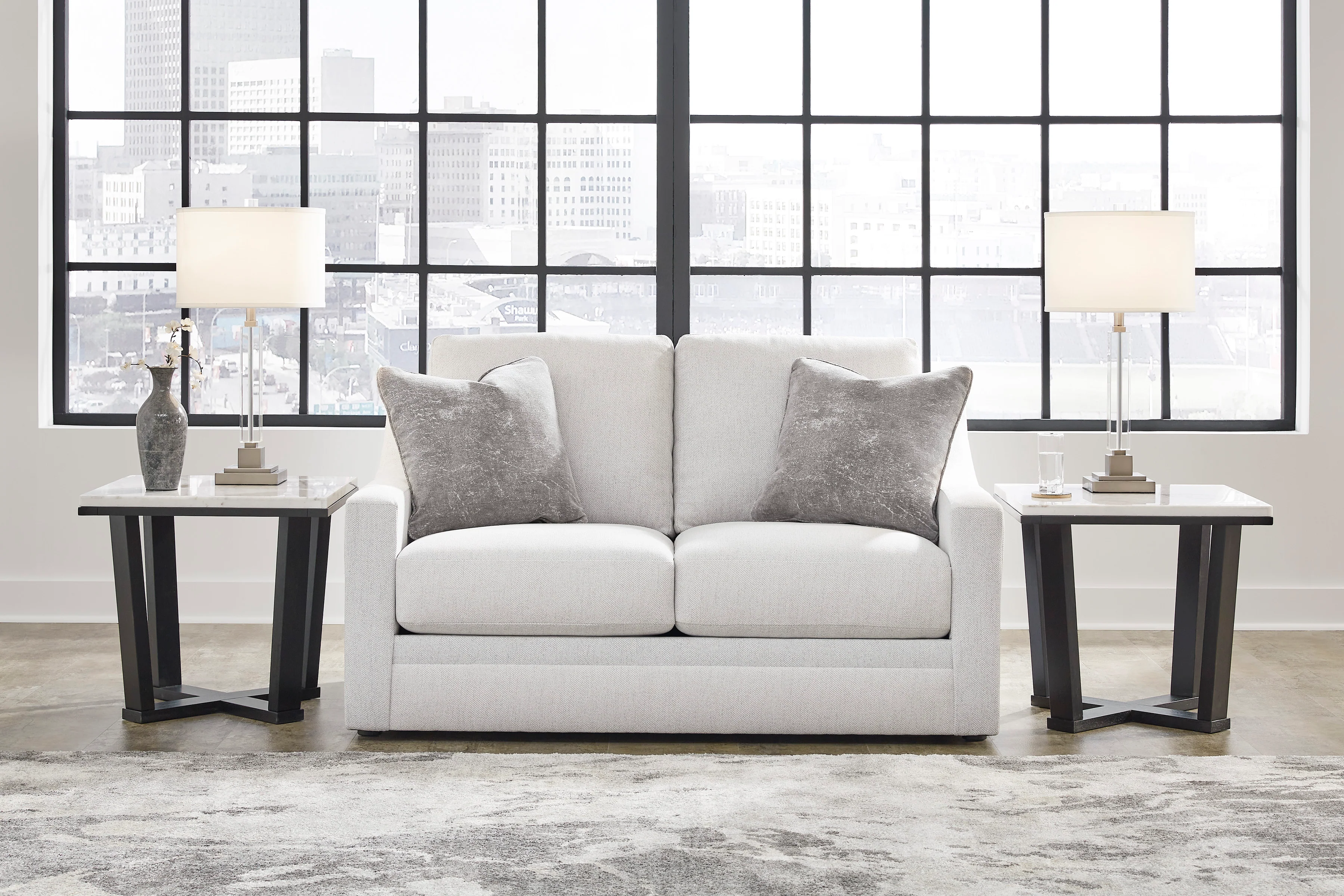 Maitelynn Loveseat - Image 2