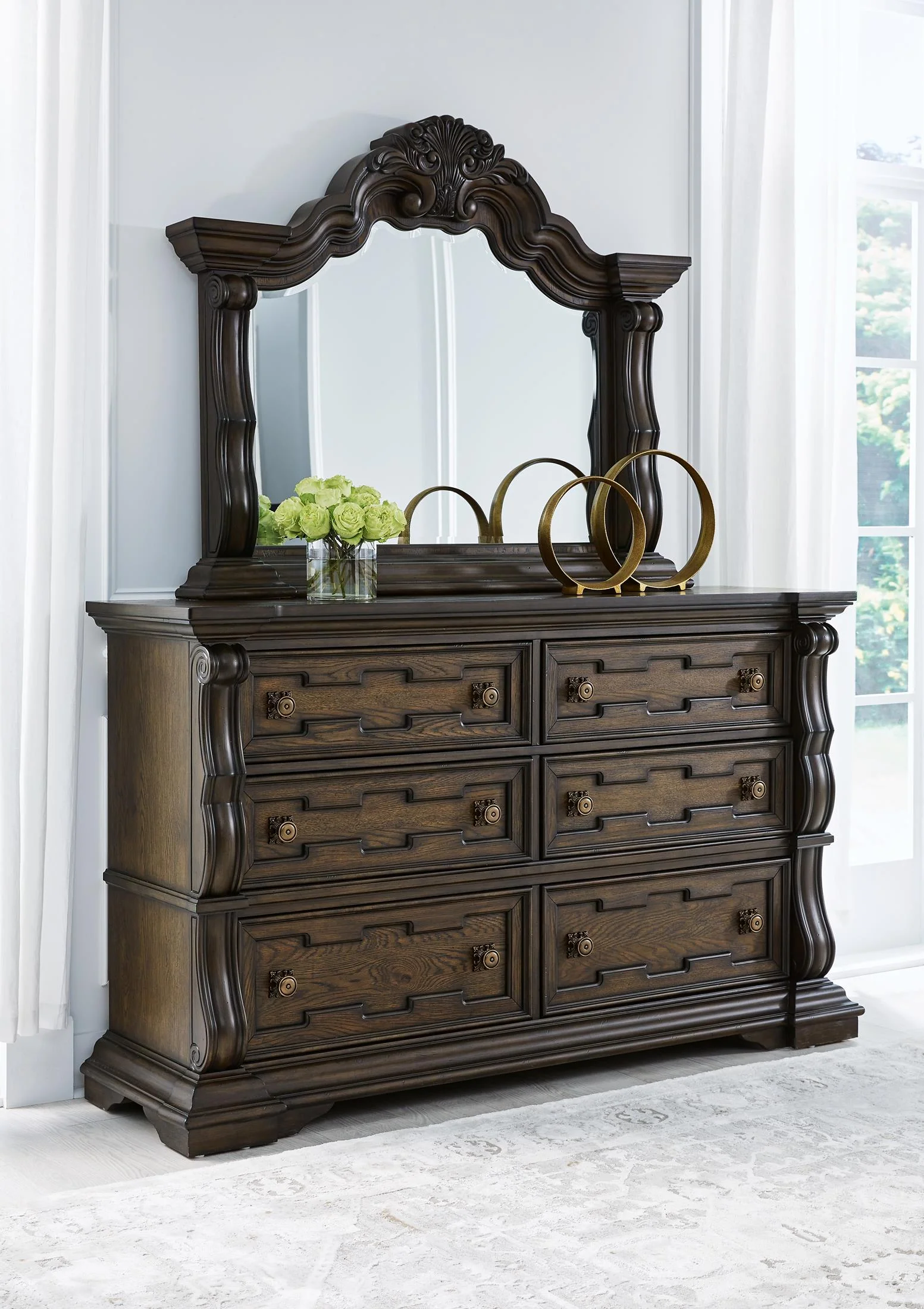 Maylee Dresser and Mirror - Image 2