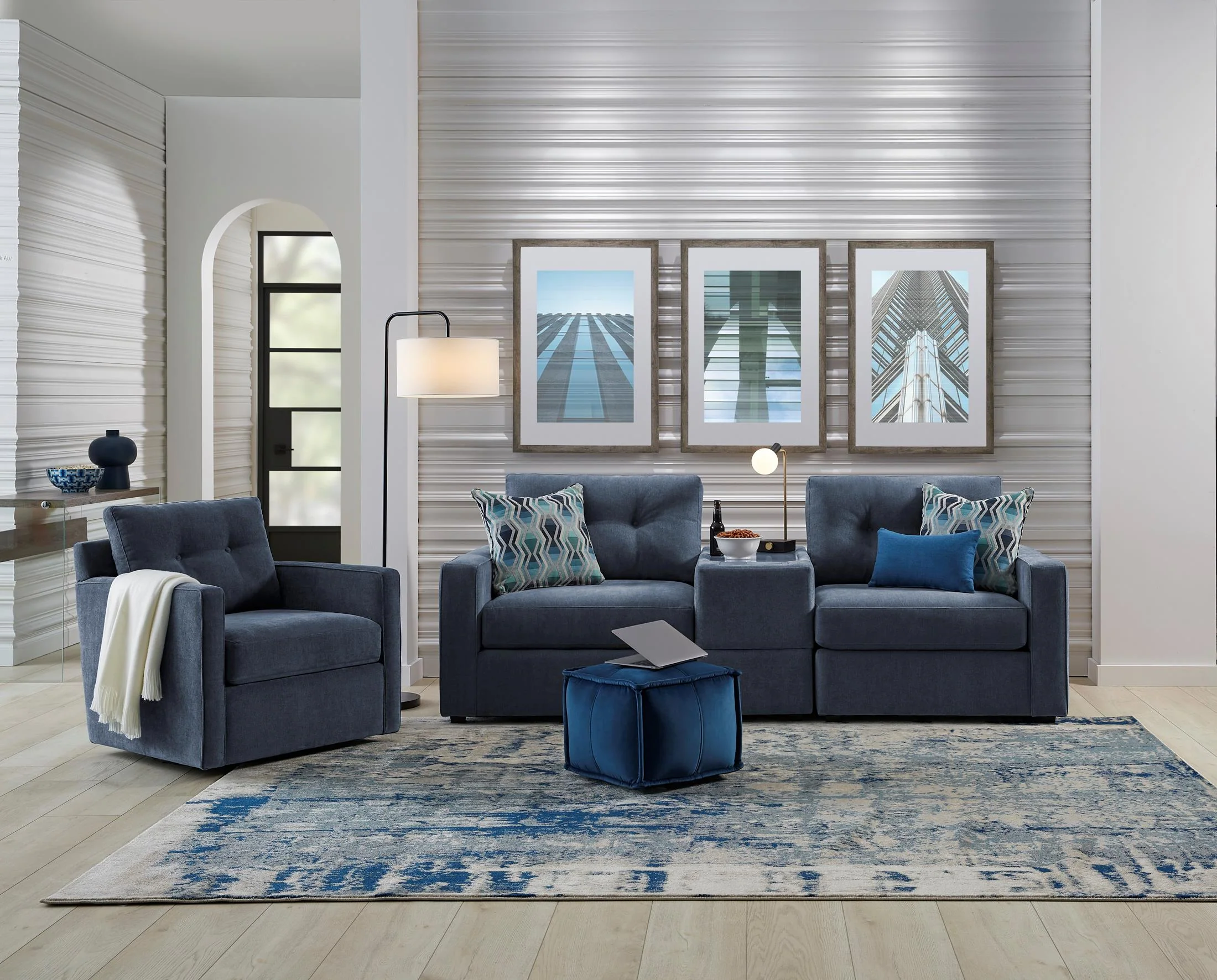 Modular 3-Piece Console Loveseat - Image 11