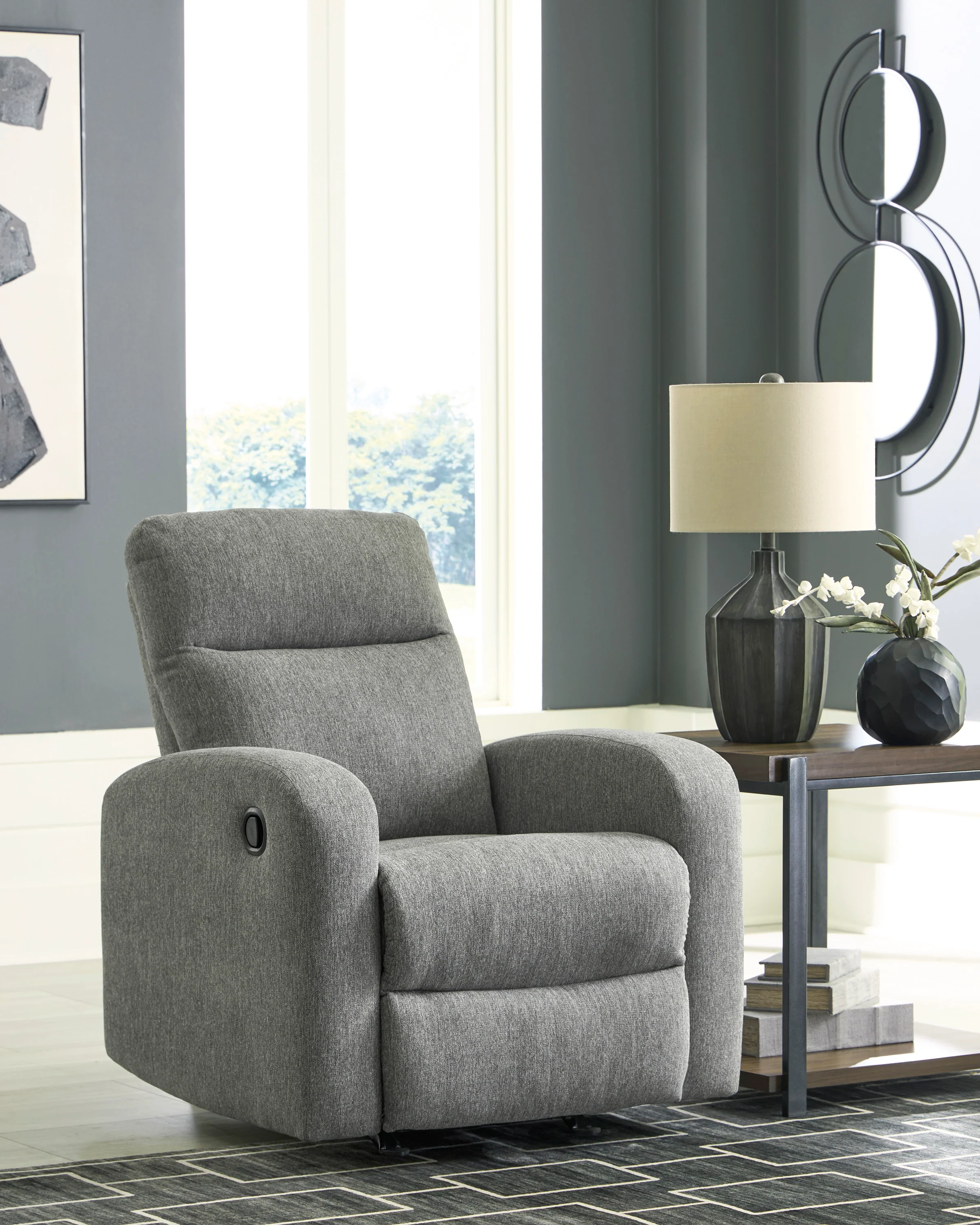 Moreau Place Rocker Recliner - Image 3
