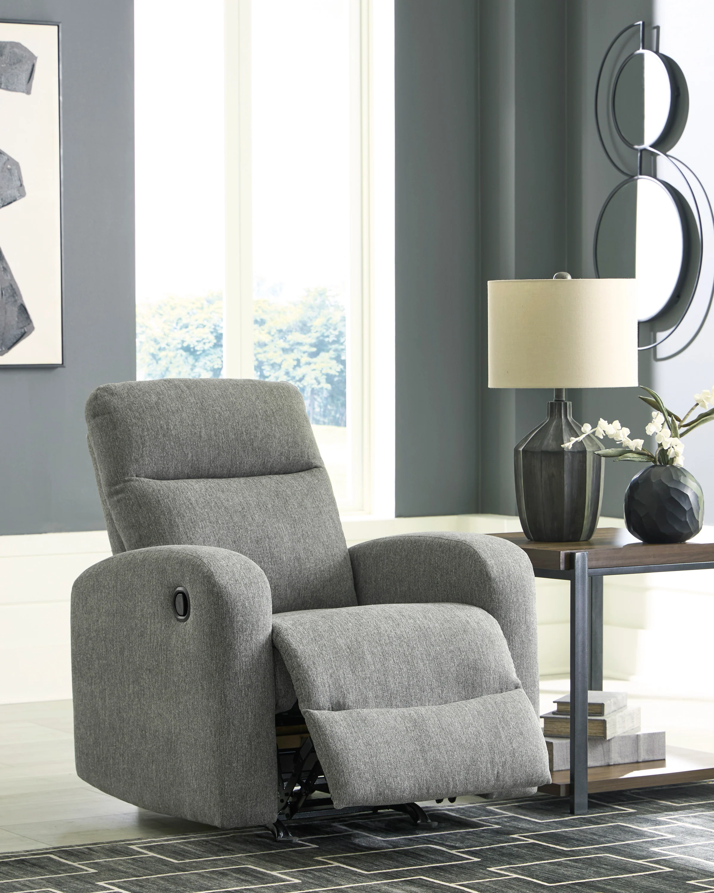 Moreau Place Rocker Recliner - Image 5