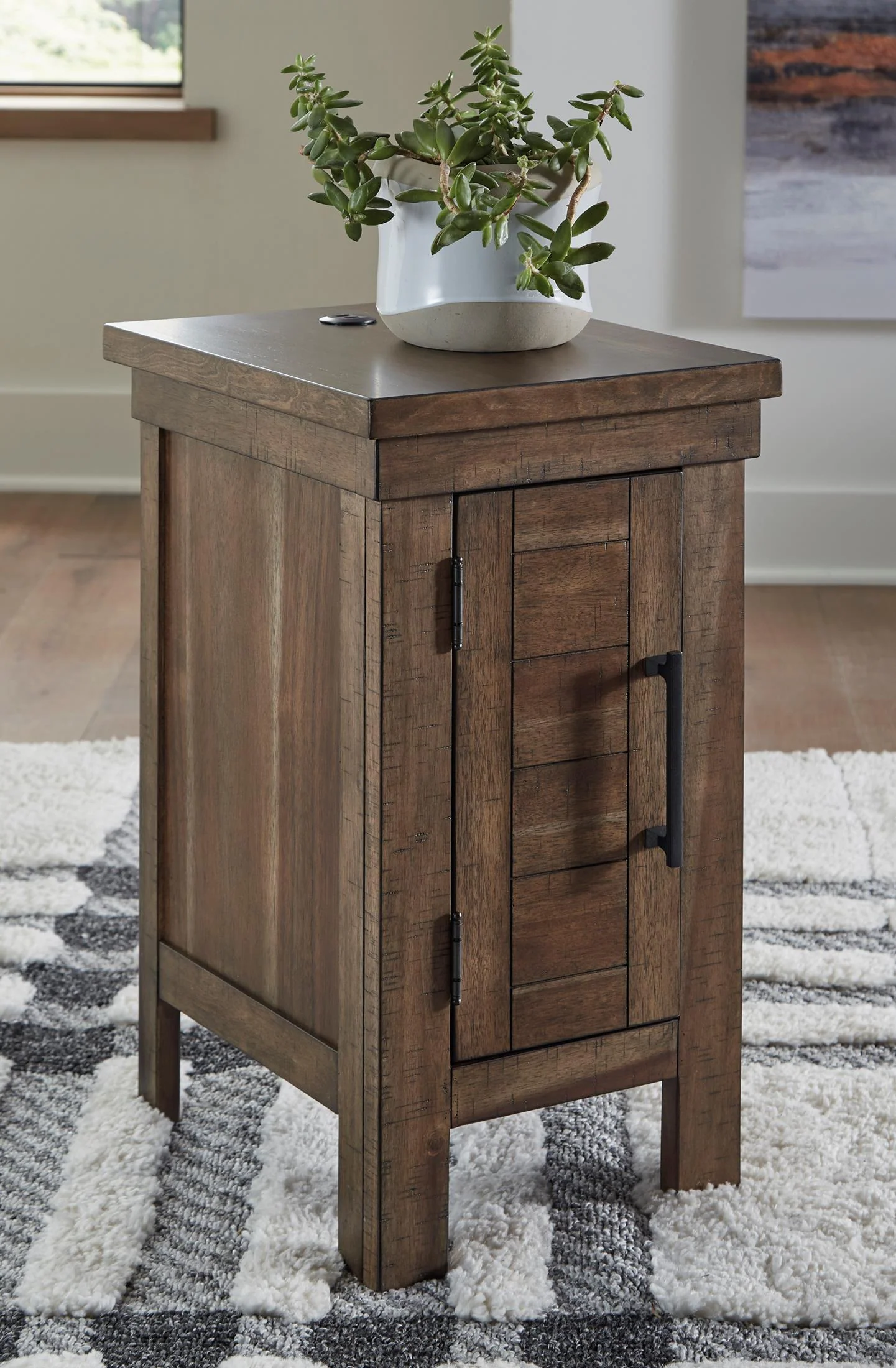 Moriville Chairside End Table - Image 7