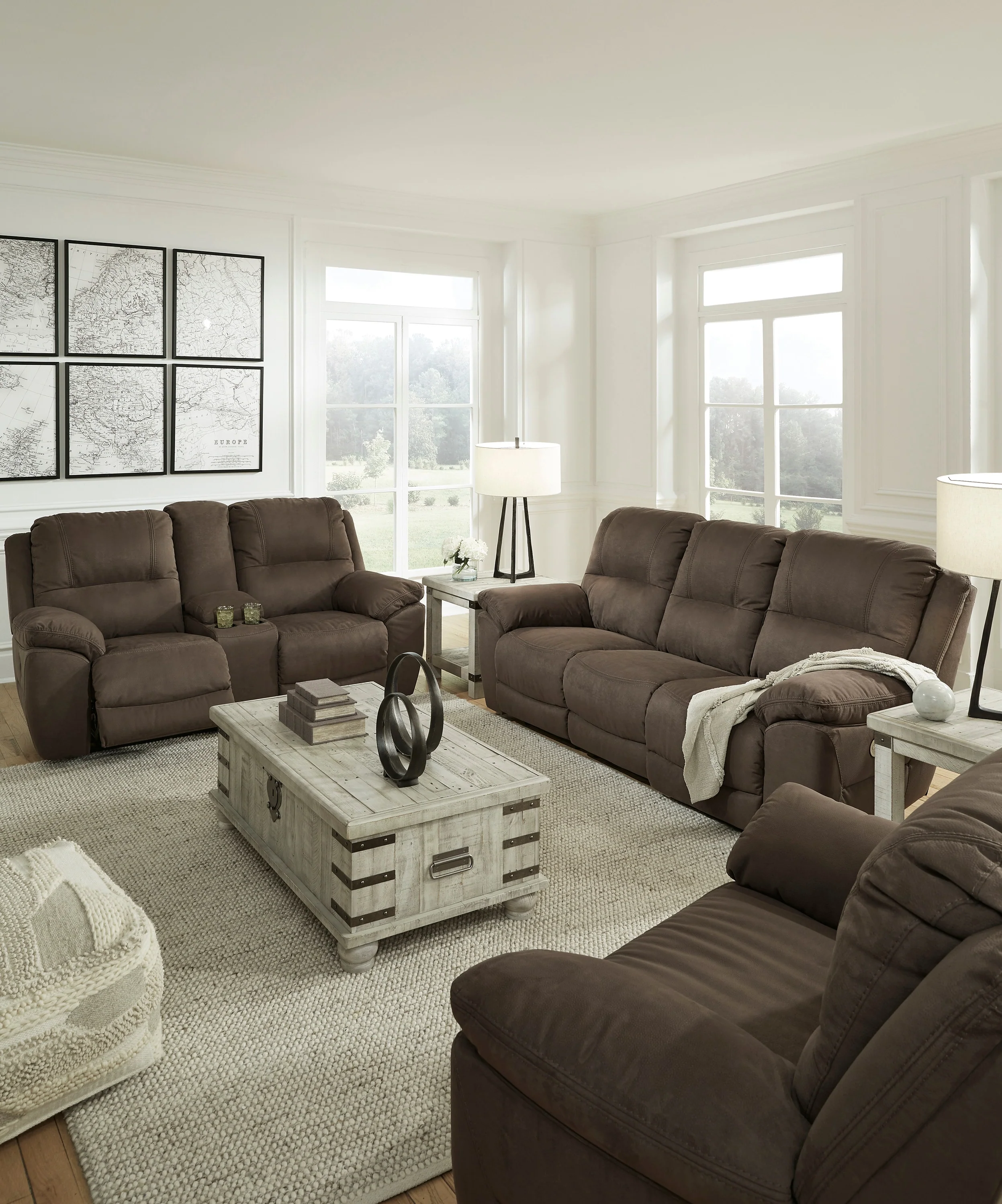 Next-Gen Gaucho Reclining Loveseat with Console - Image 14